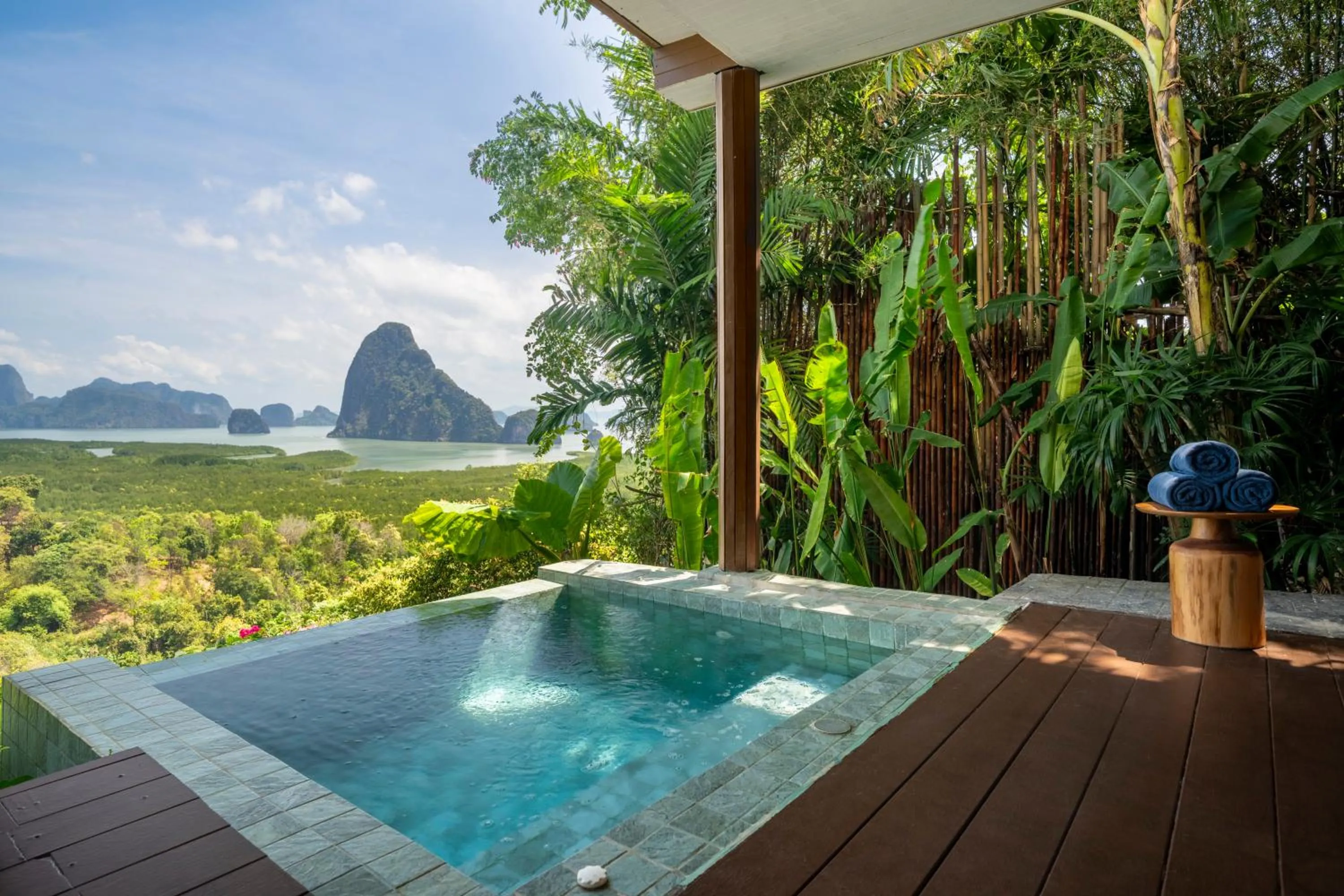 Nearby landmark in Sametnangshe Boutique