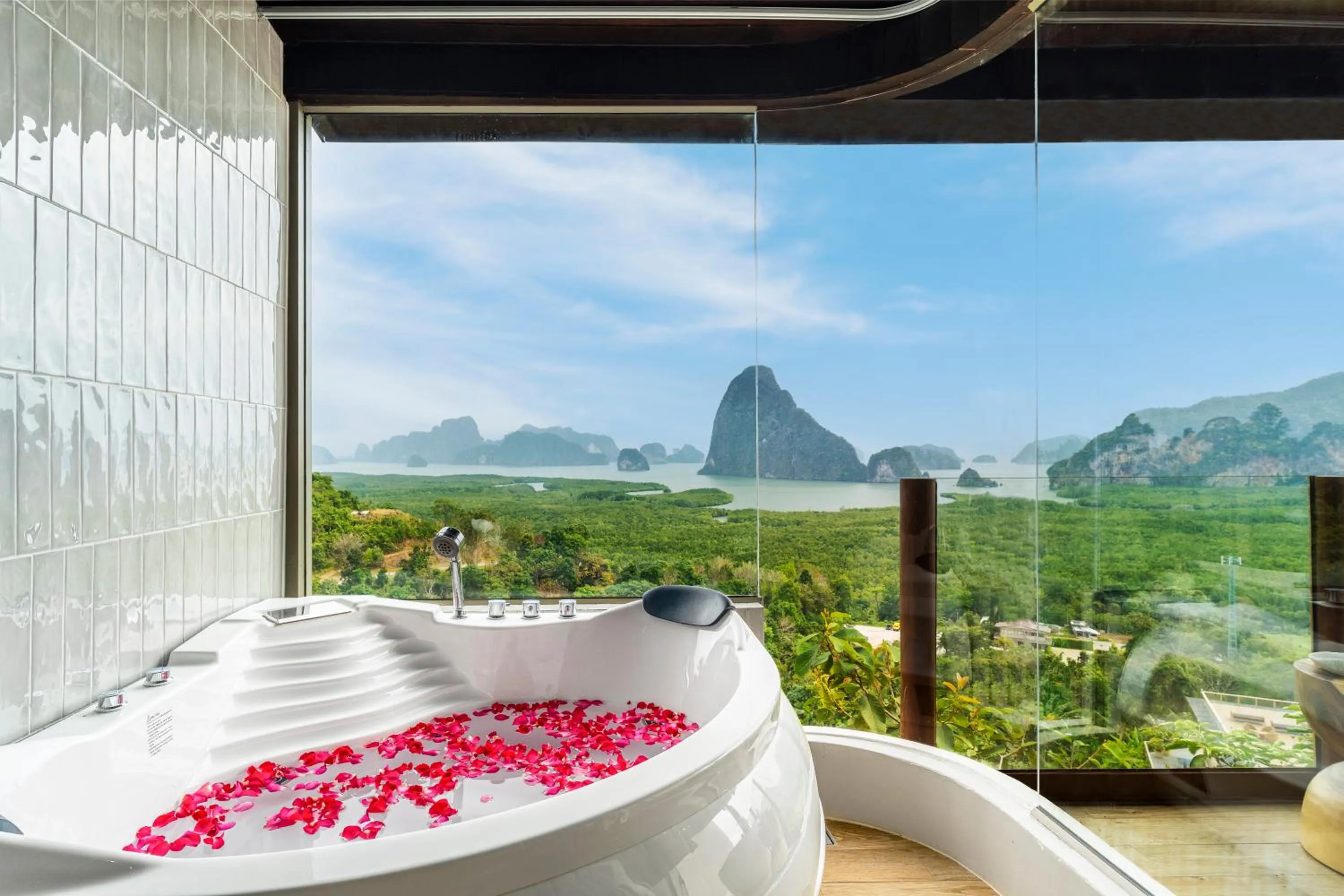 Natural landscape in Sametnangshe Boutique