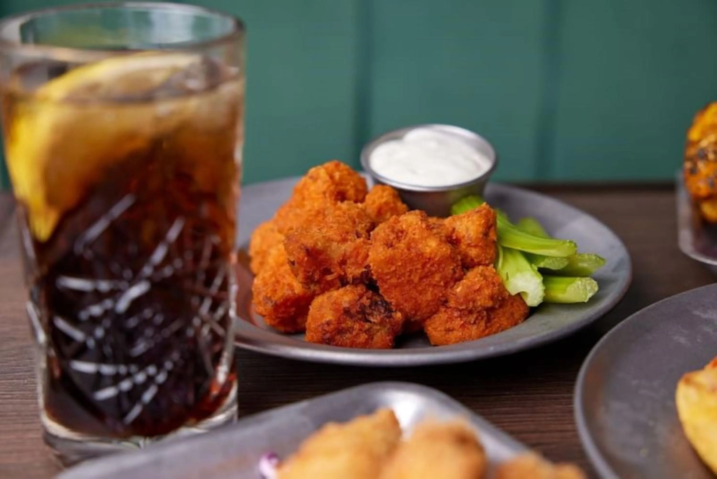 Restaurant/places to eat in Thistle London Heathrow Terminal 5