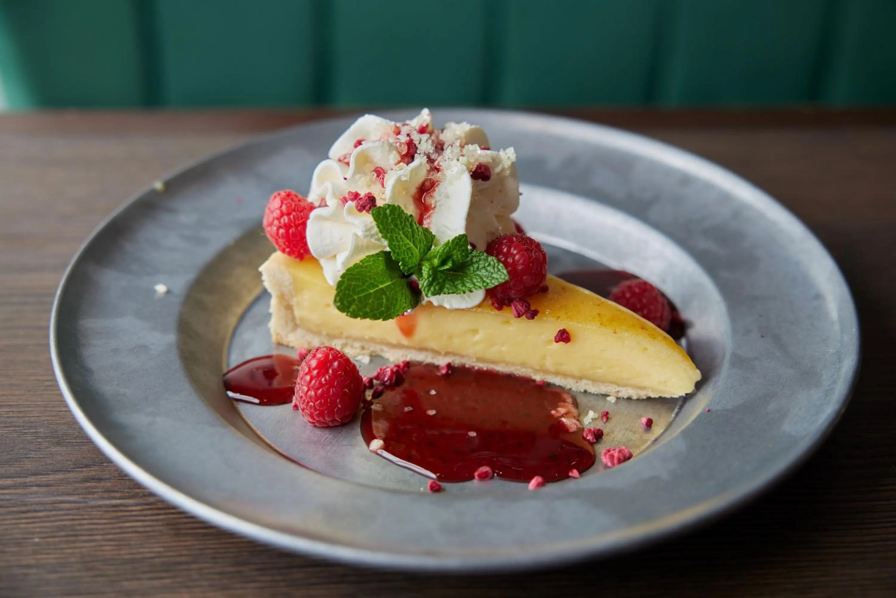 Restaurant/places to eat in Thistle London Heathrow Terminal 5