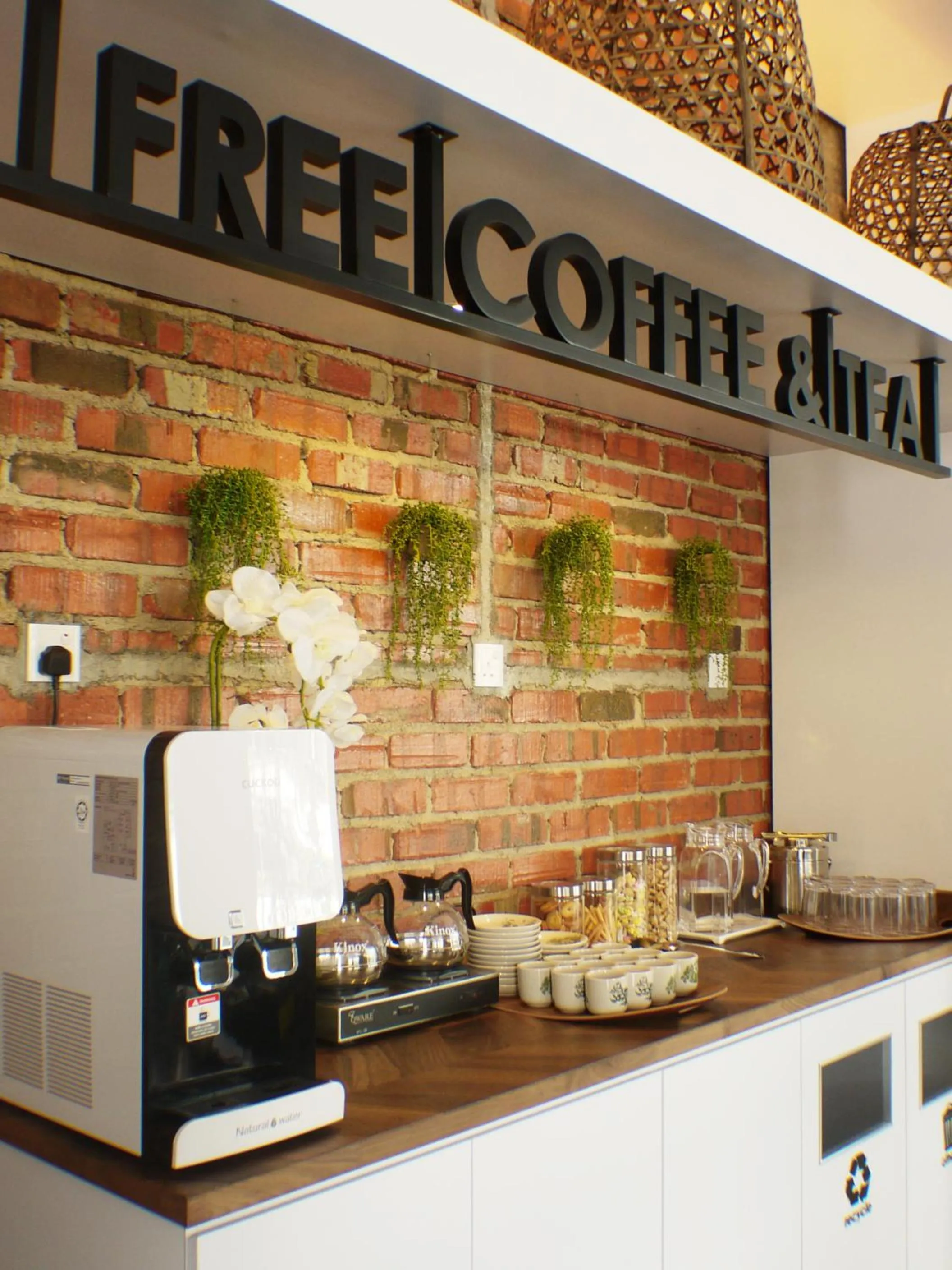 Food and drinks in Hako Hotel