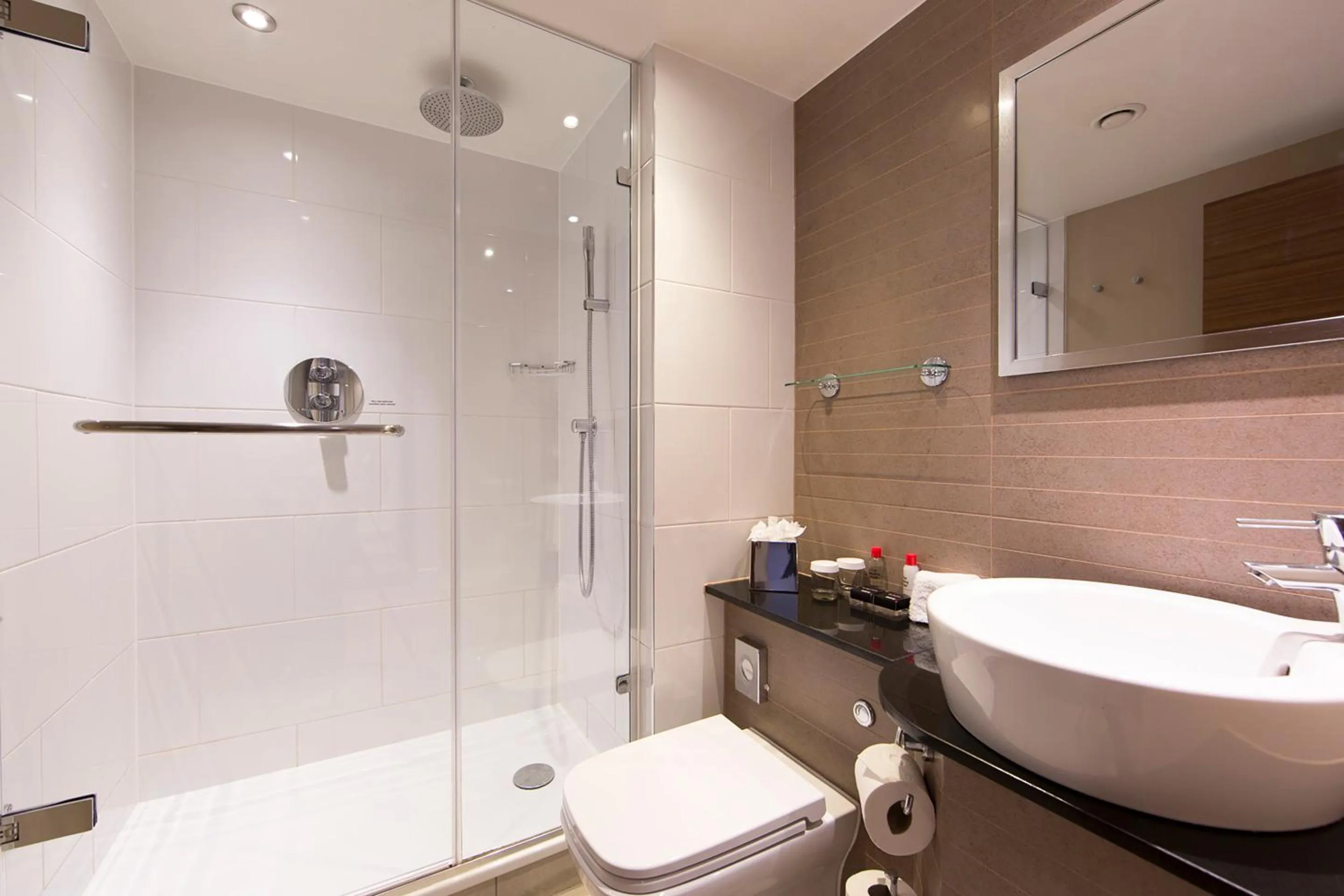 Toilet in Thistle London Piccadilly