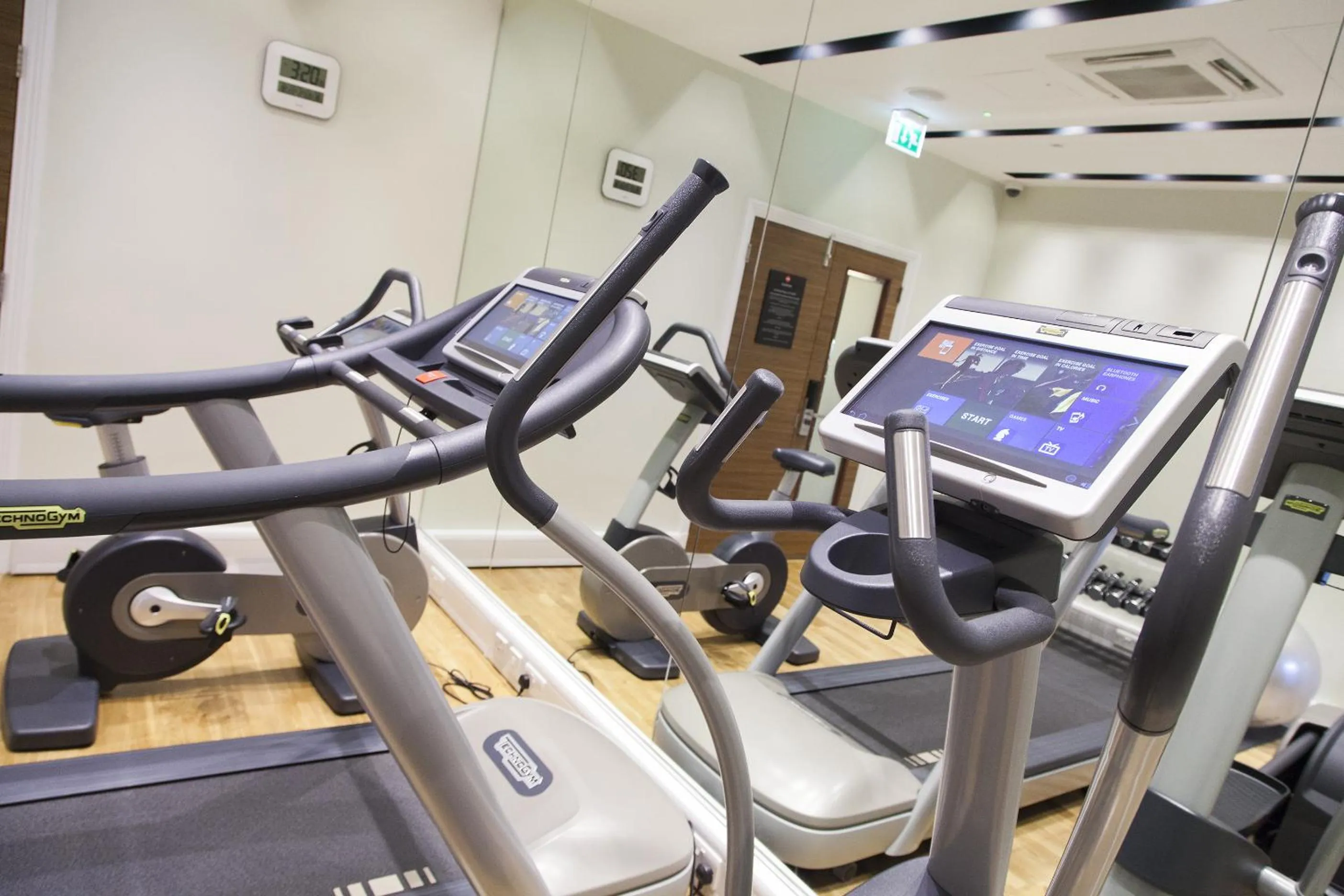 Fitness centre/facilities in Thistle London Piccadilly