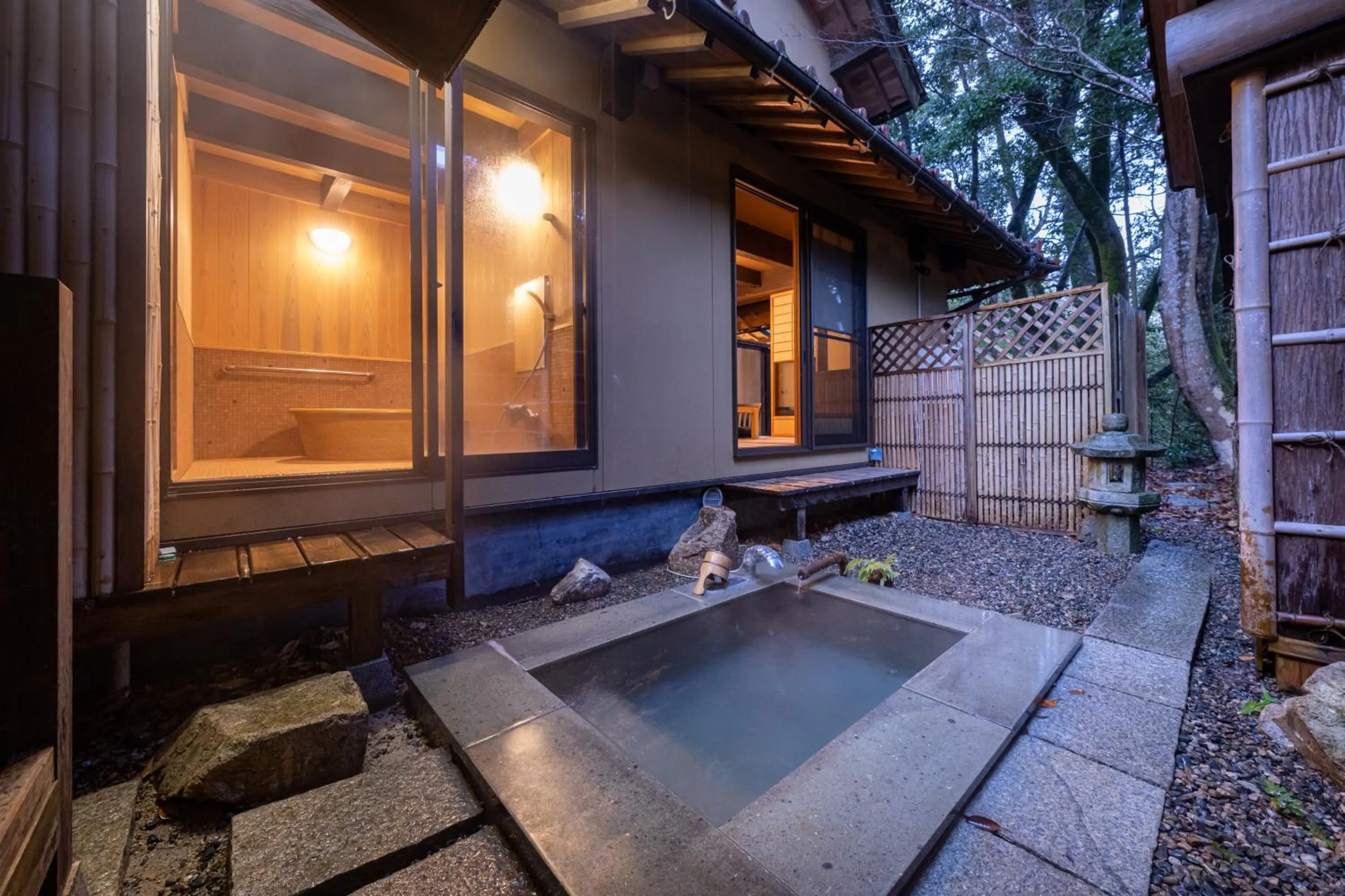 Photo of the whole room in Ryokan Nushiya