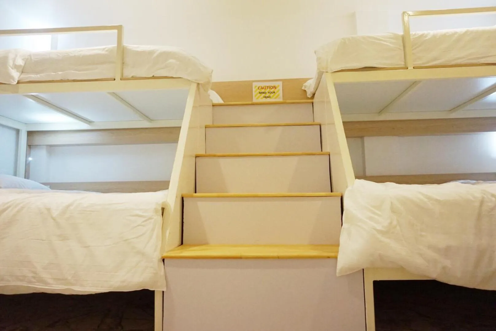 Bed in Boon Street Hostel