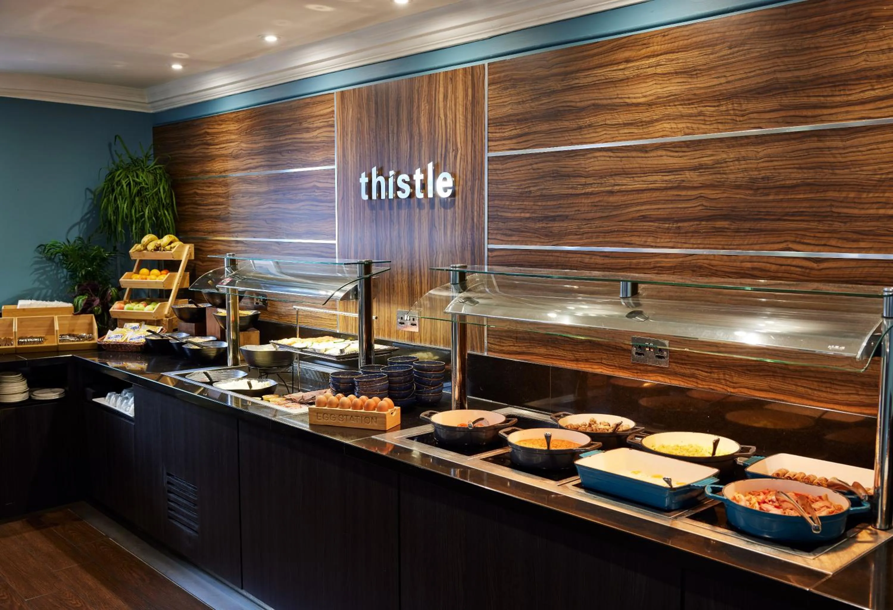 Restaurant/places to eat in Thistle Trafalgar - Leicester Square