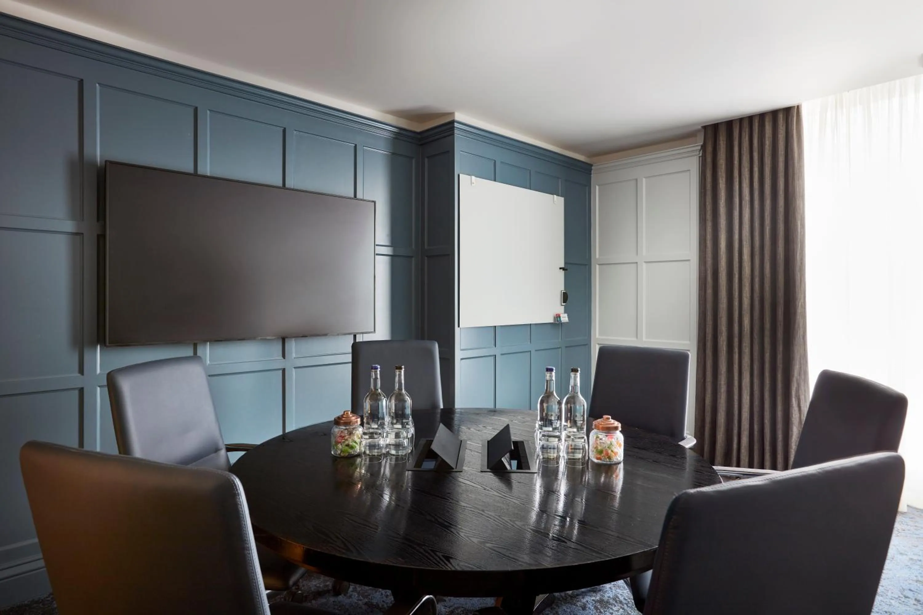 Meeting/conference room in The Clermont London, Victoria