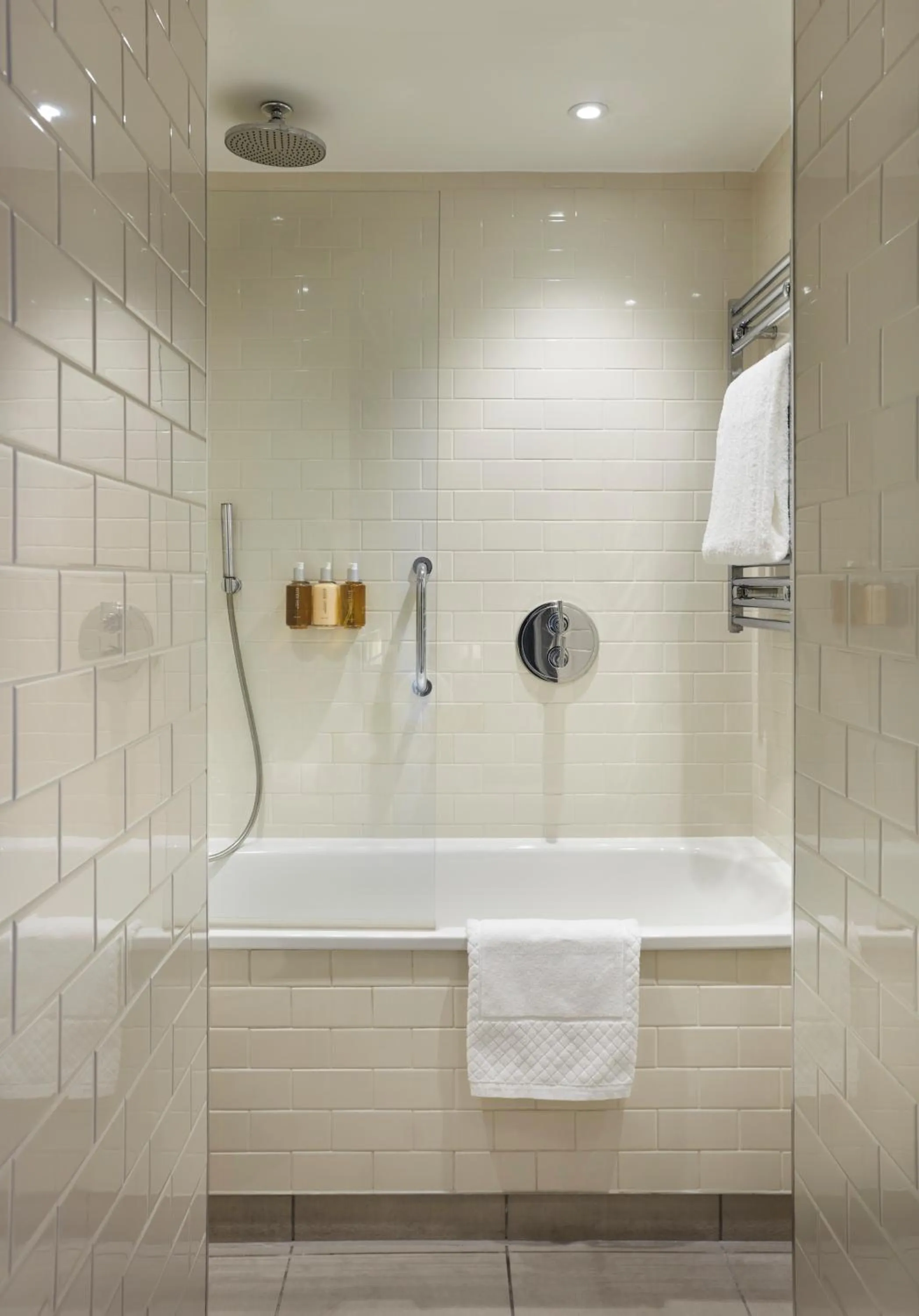 Bathroom in The Clermont London, Victoria