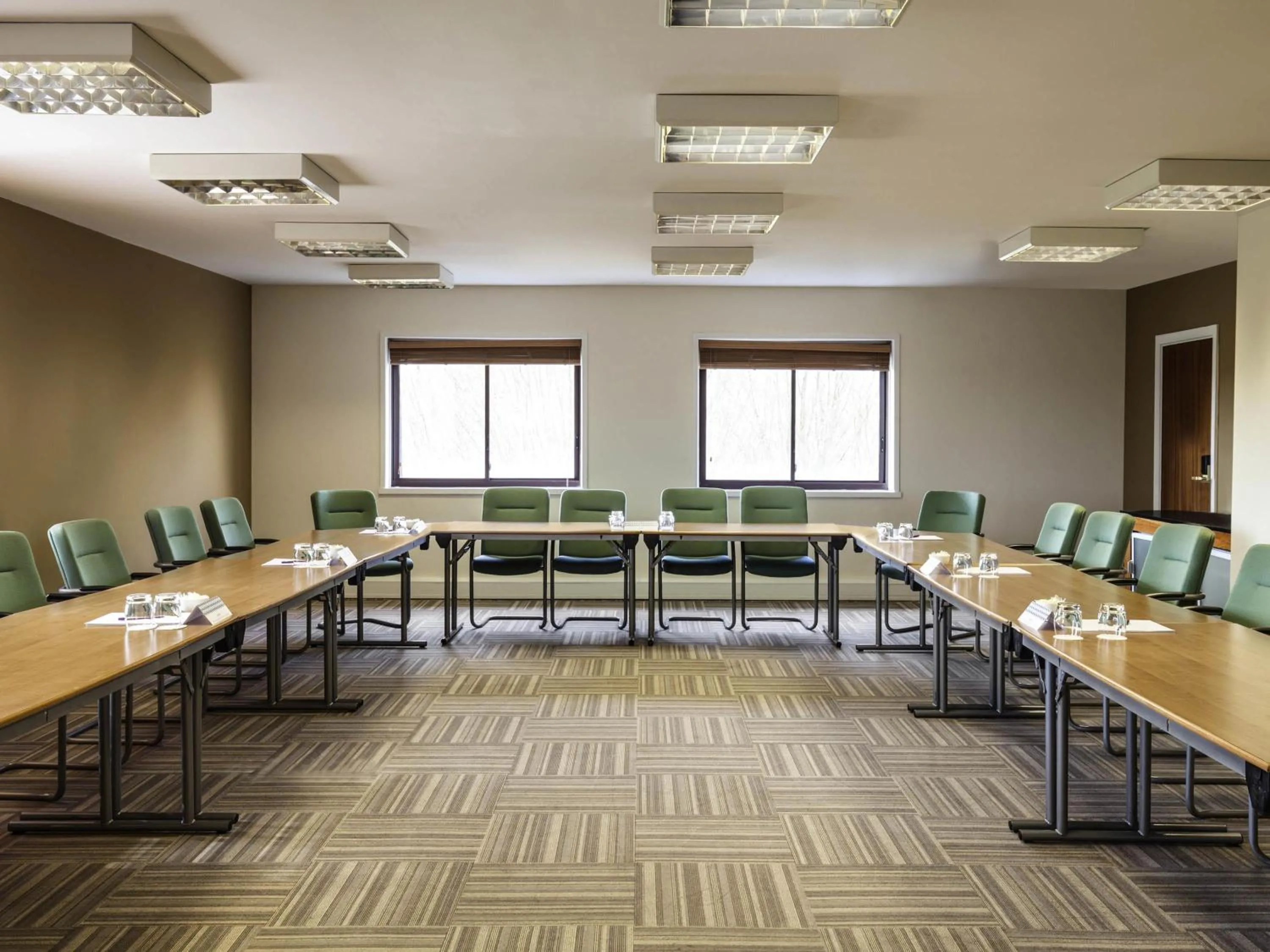 Meeting/conference room in Mercure Dartford Brands Hatch Hotel & Spa