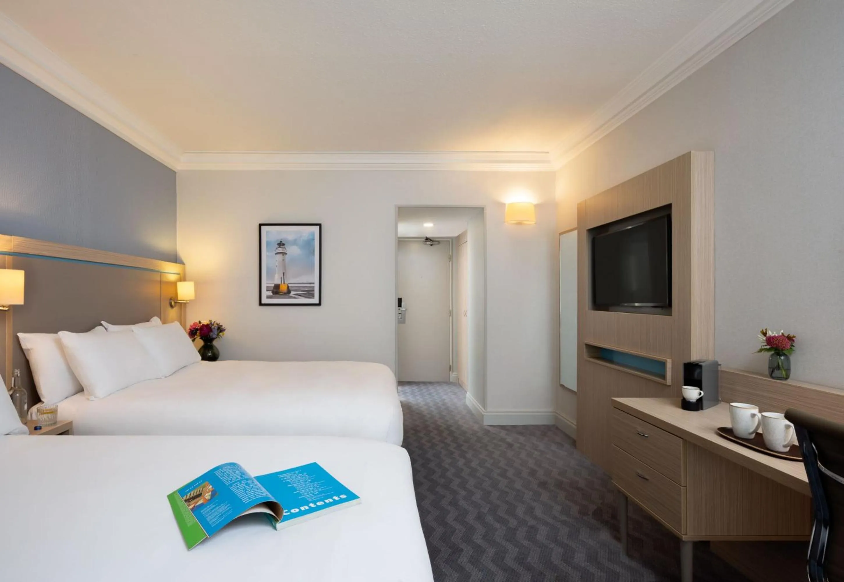 Bedroom, Bed in Leonardo Royal Hotel Brighton Waterfront