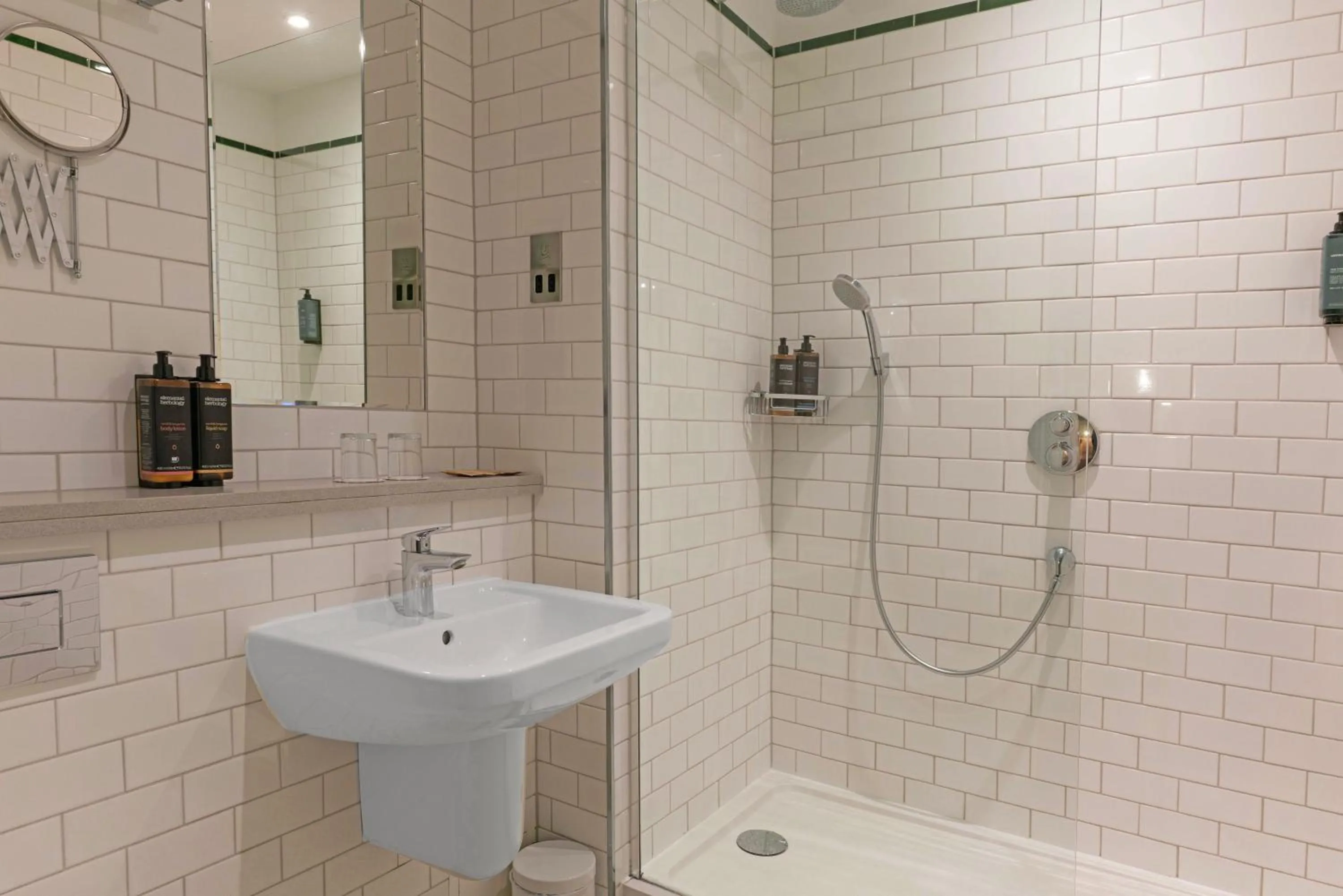 Bathroom in The Grand Bristol By Sunday