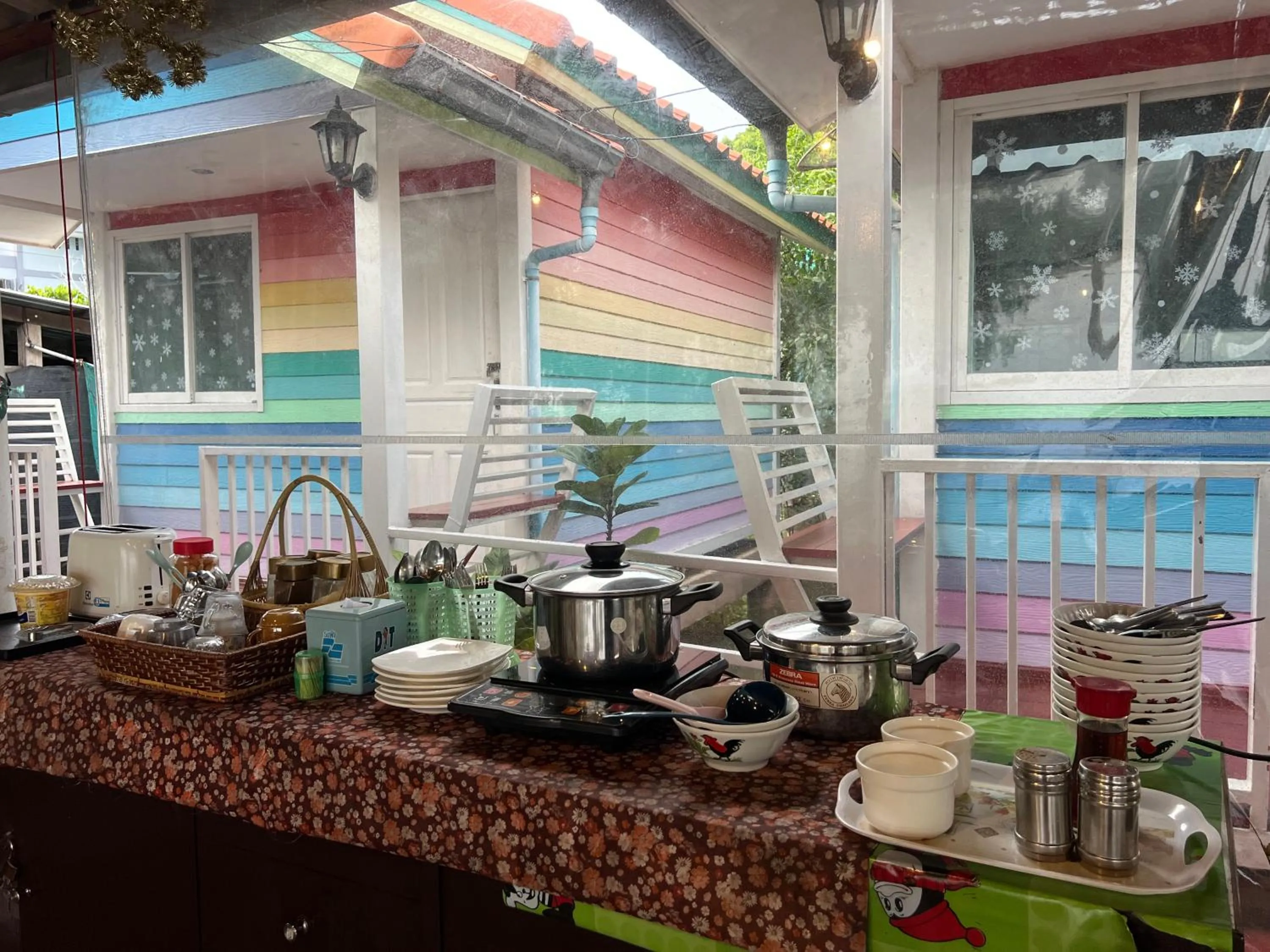 Restaurant/places to eat in Se'sun Amphawa