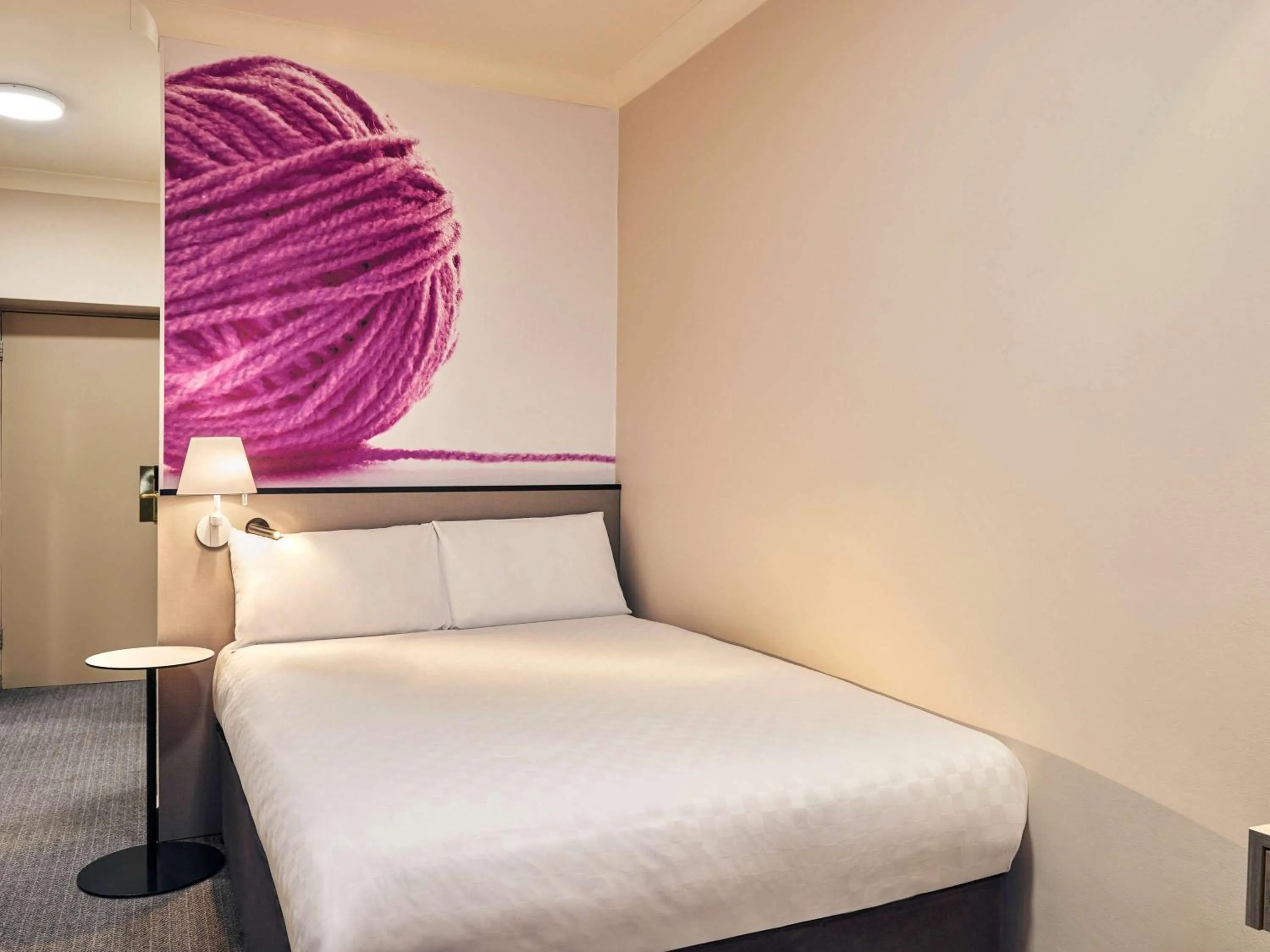 Bed in Exeter Rougemont Hotel by Sunday