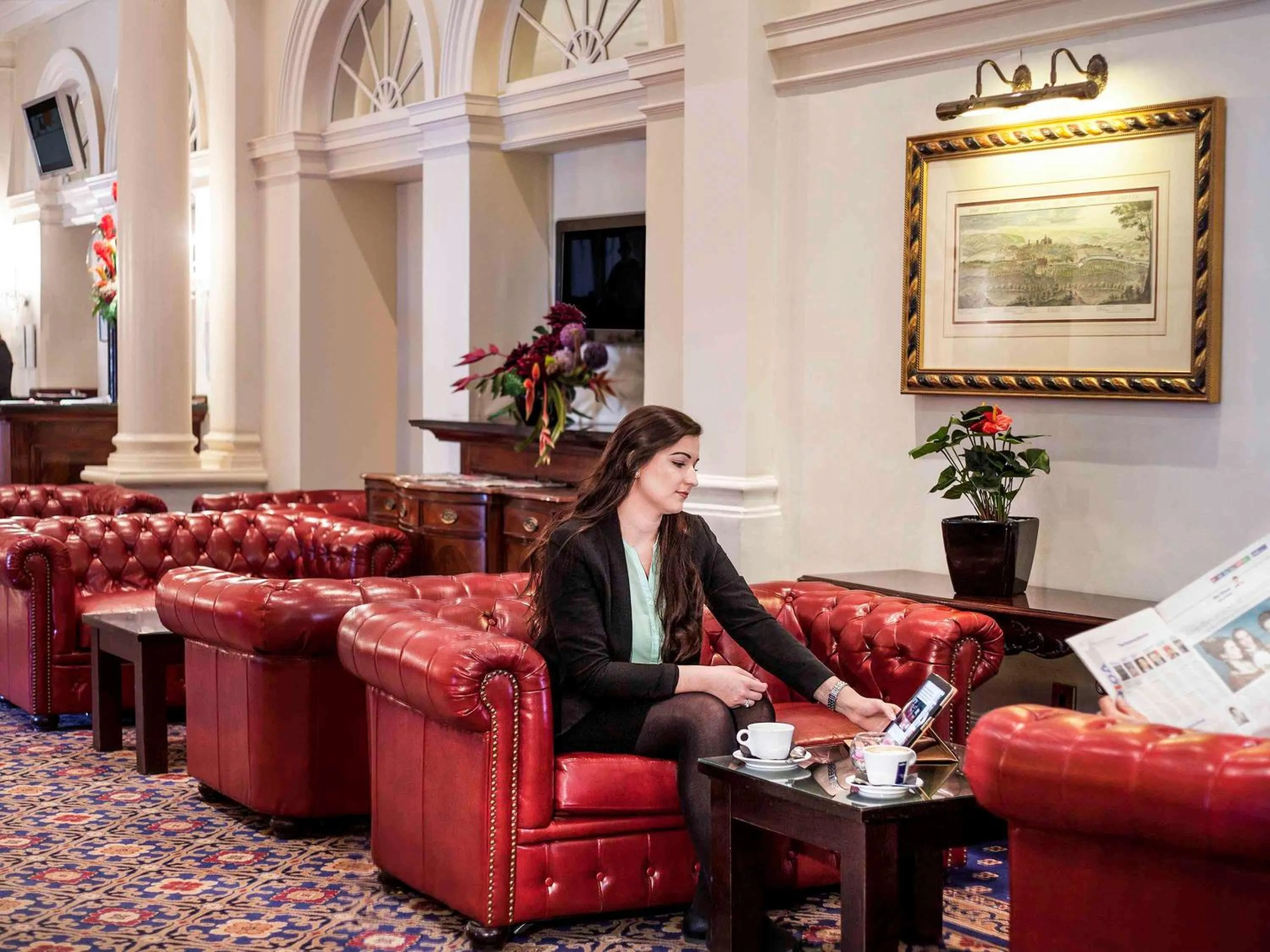 Lounge or bar in Exeter Rougemont Hotel by Sunday