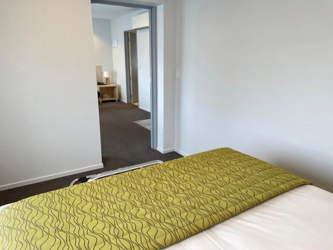 Bed in 2 on Whiteleigh and 239 on Lincoln Motel