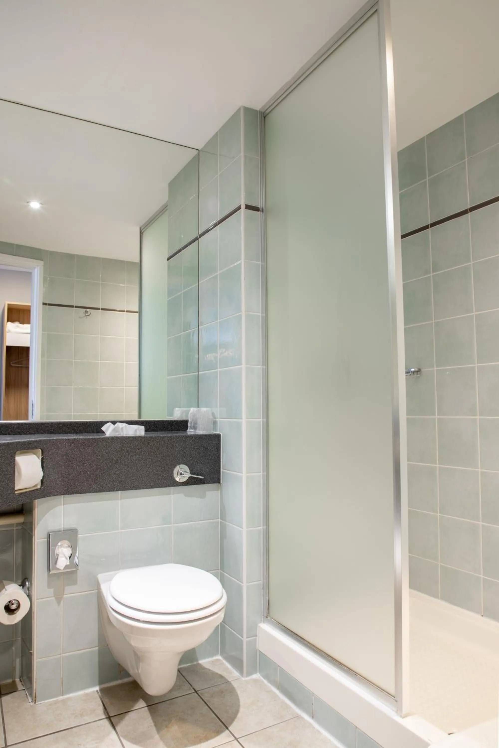 Knowsley Inn & Lounge