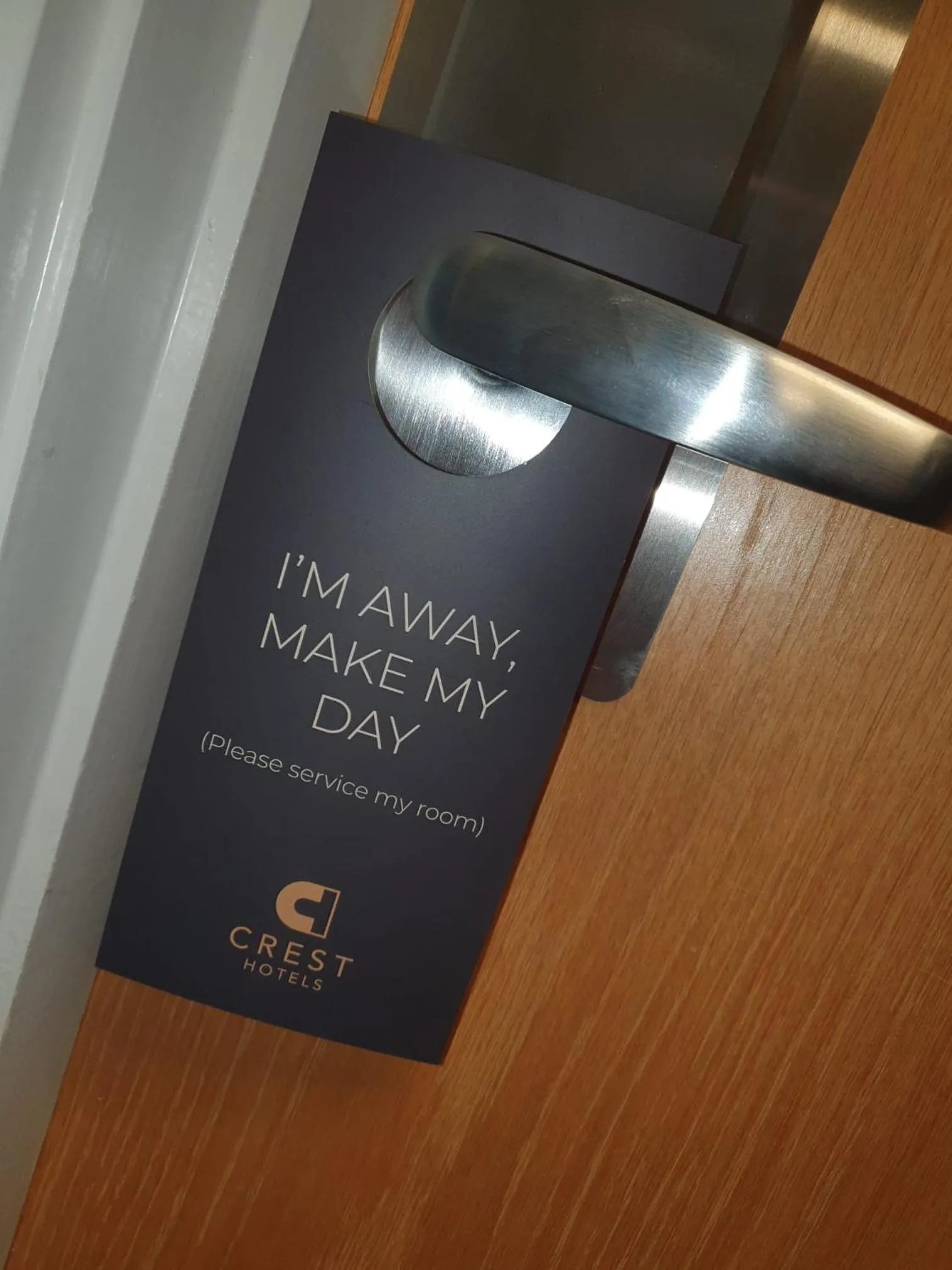 Text overlay in Knowsley Inn & Lounge