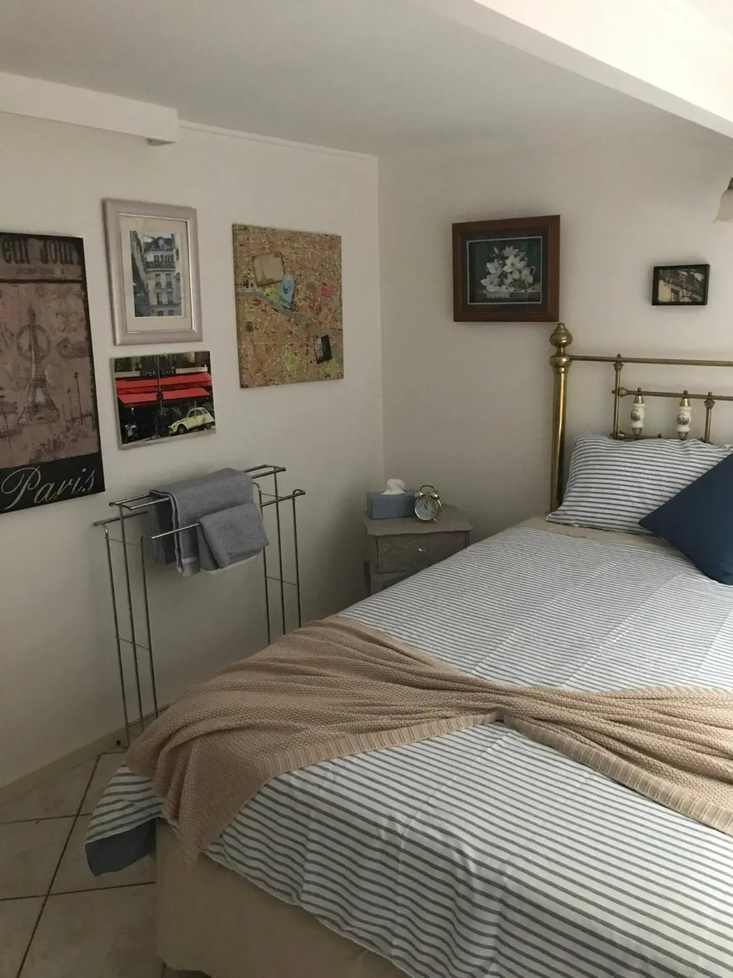 Budget Double Room - single occupancy in Winston Cottage Budget Double Room - single occupancy in Winston Cottage