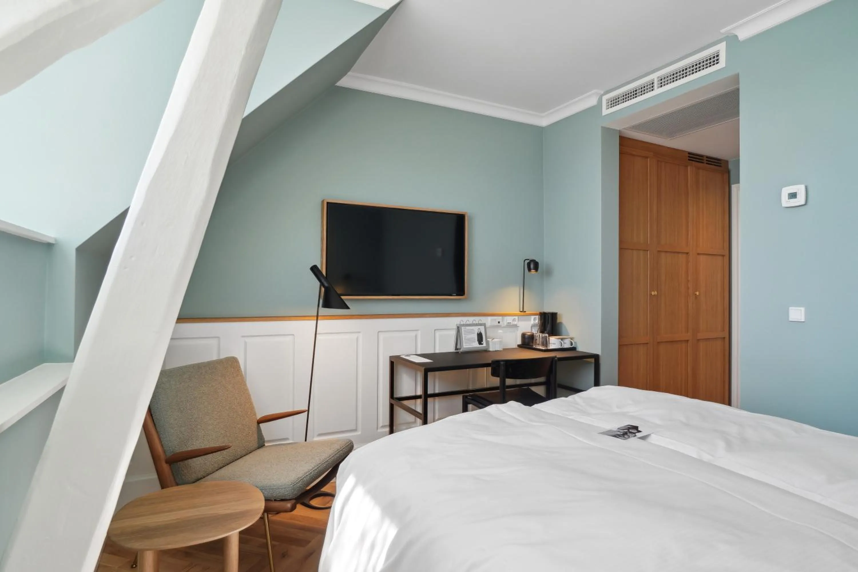 Bed in Hotel Kong Arthur