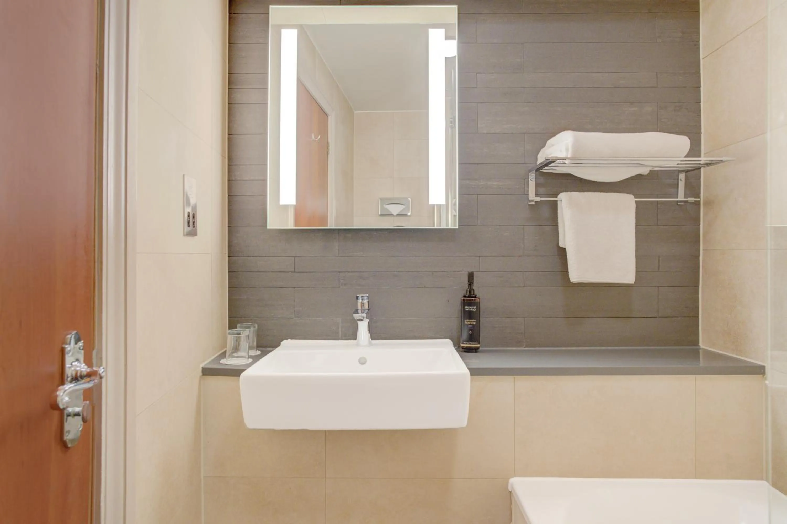 Bathroom in Atlantic Tower Hotel Liverpool By Sunday