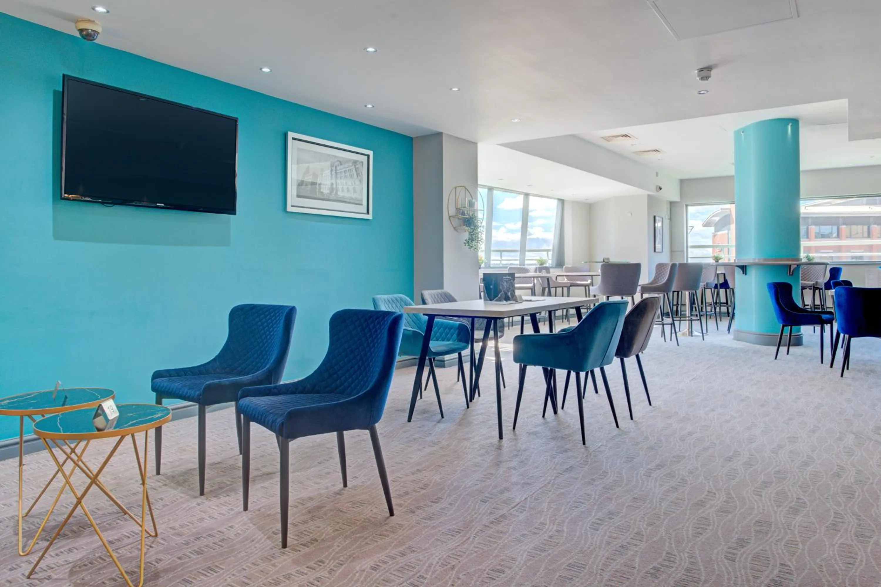 Restaurant/places to eat in Atlantic Tower Hotel Liverpool By Sunday