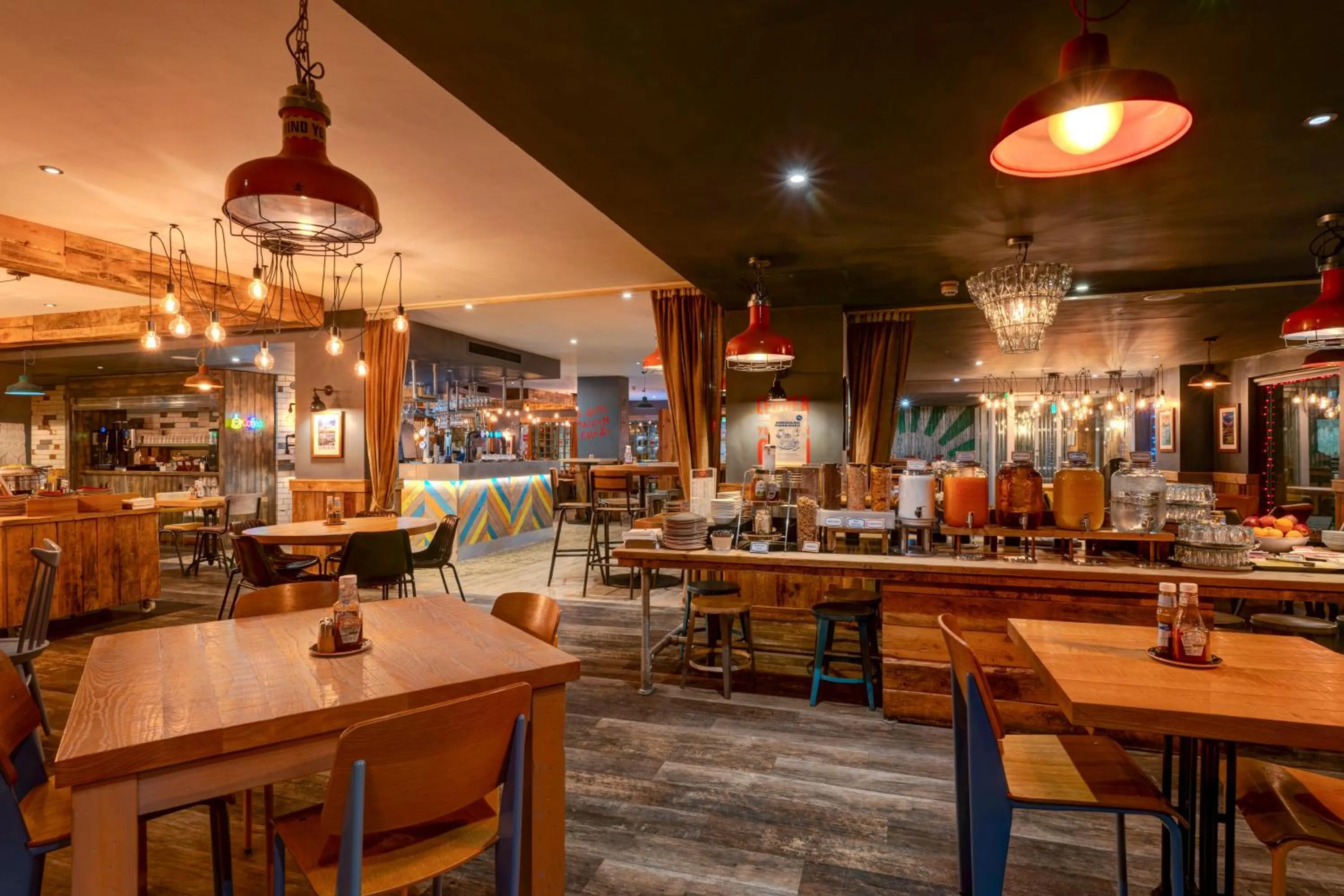 Manchester Portland By Sunday