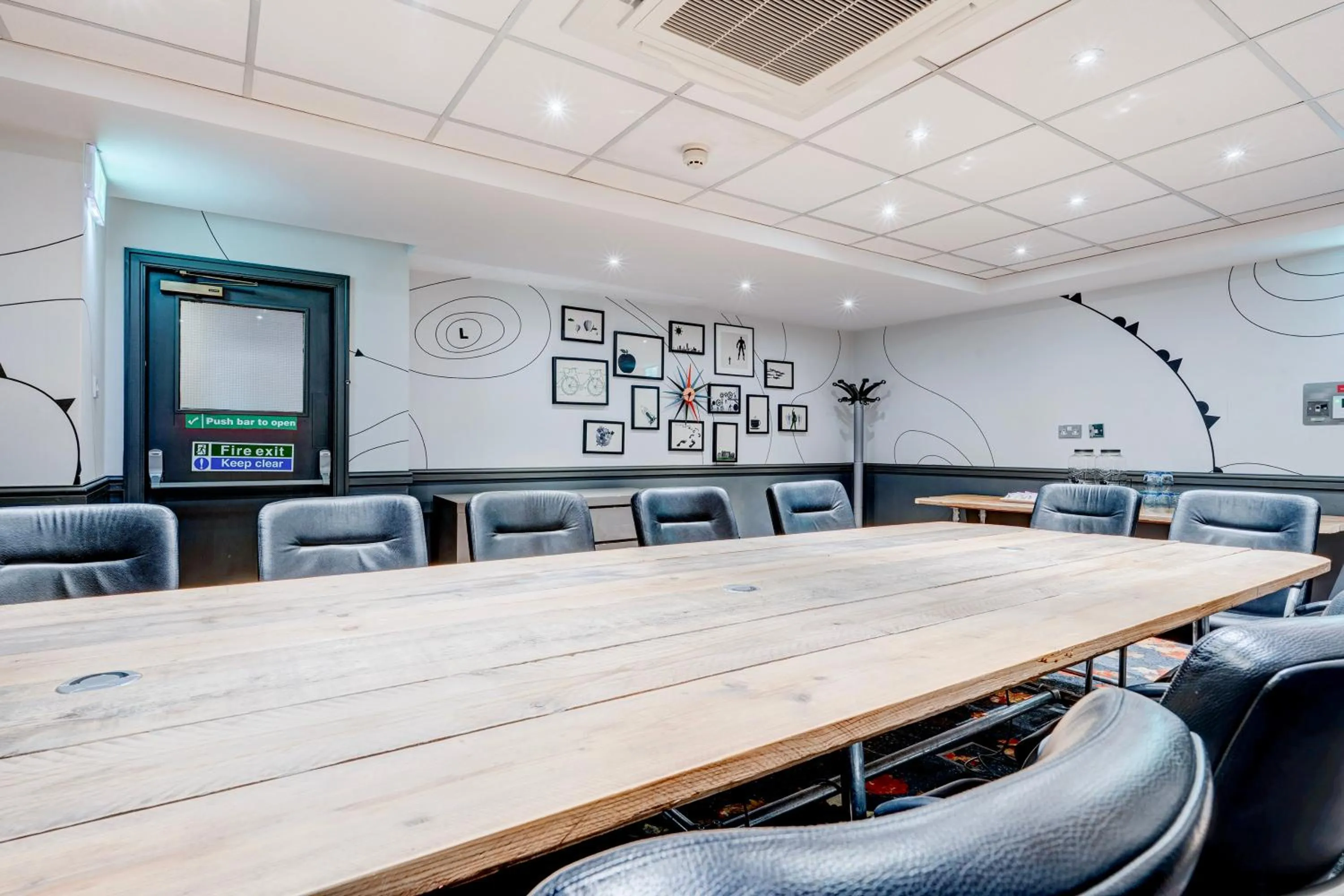 Meeting/conference room in Manchester Portland By Sunday