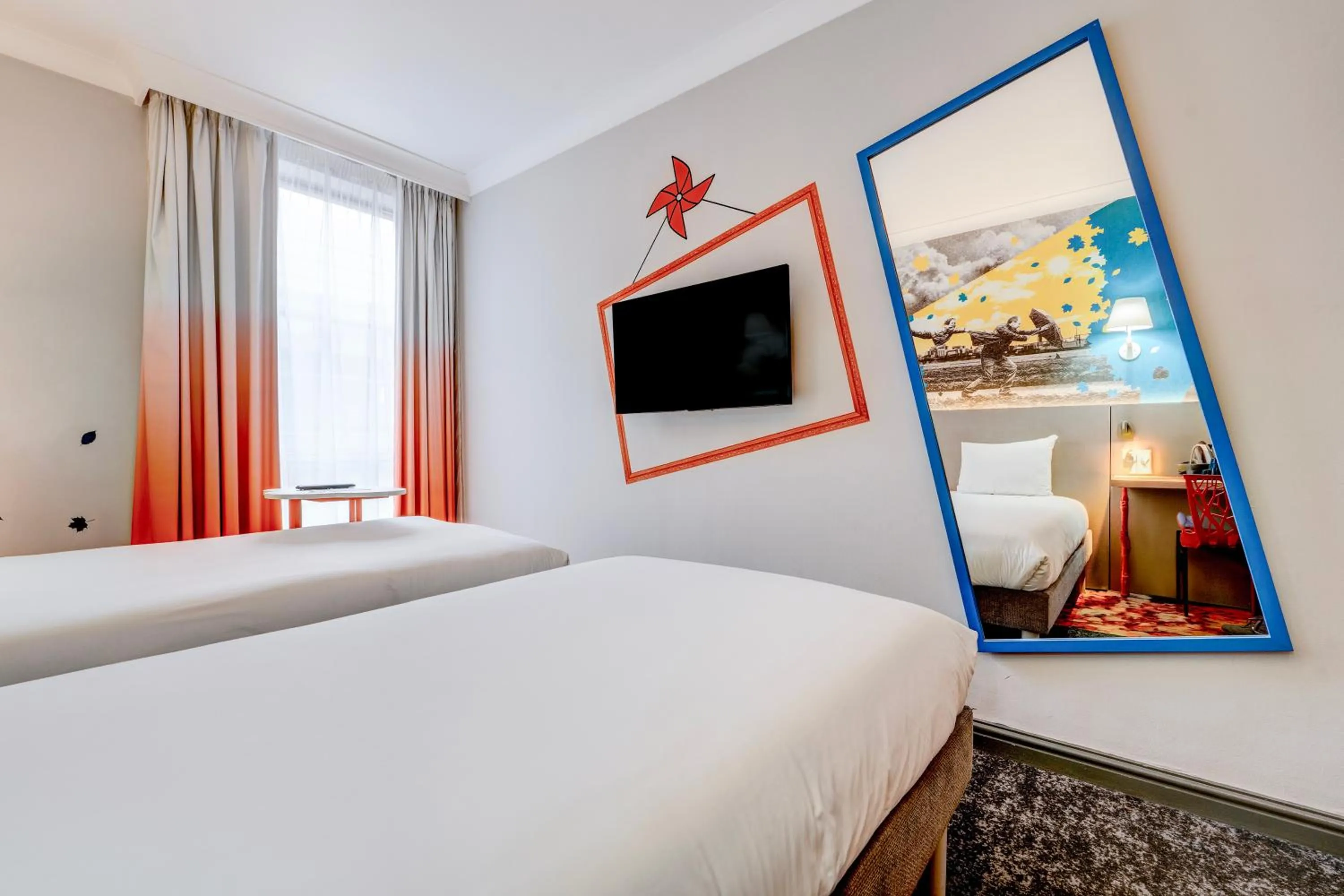 Bed in Manchester Portland By Sunday