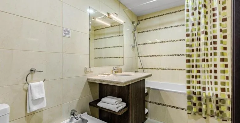 Shower in SPA Hotel Galera