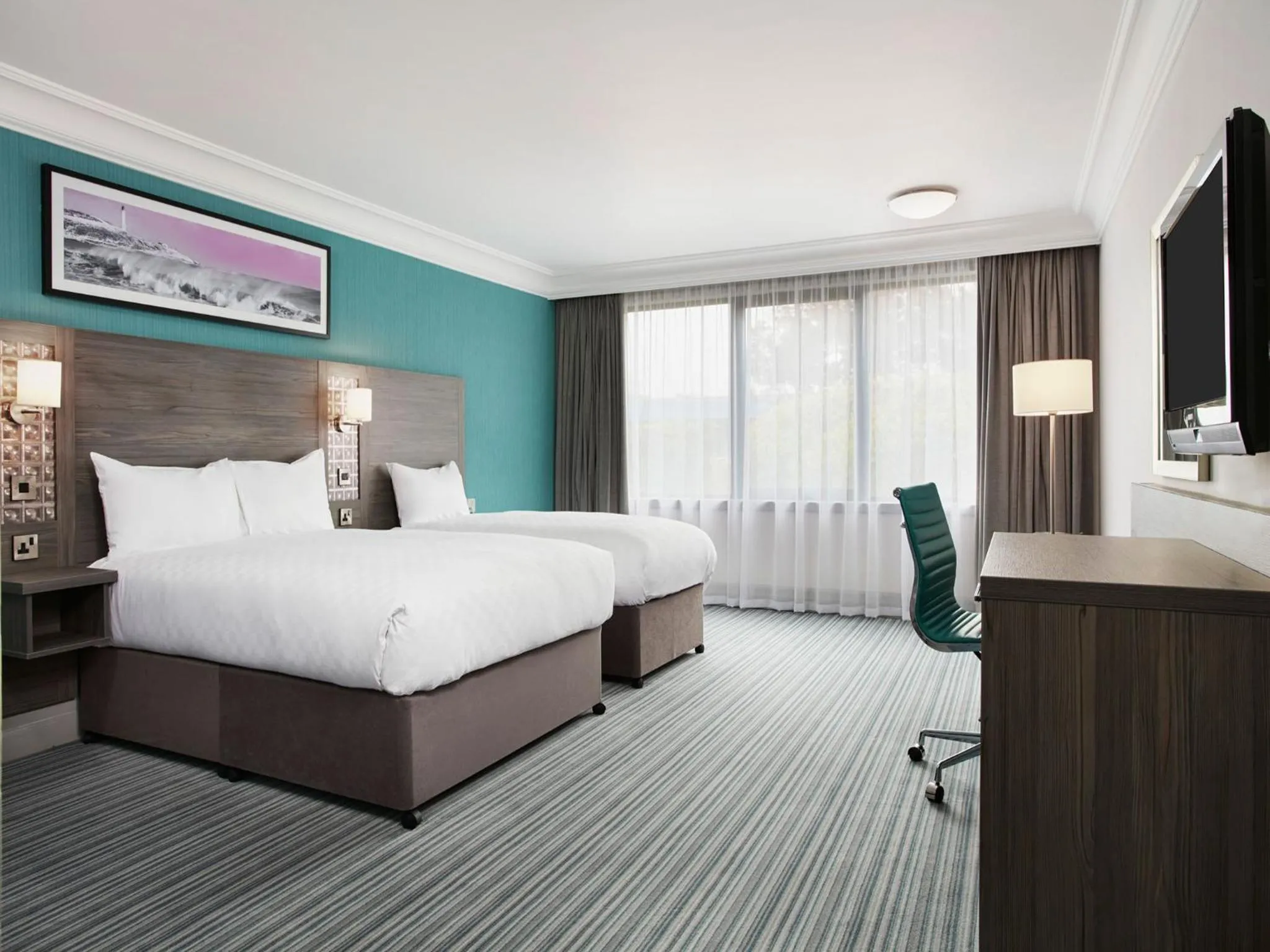 Bedroom, Bed in Leonardo Hotel and Conference Venue Aberdeen Airport