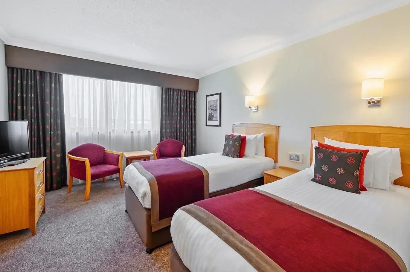 Standard Twin Room in The Aberdeen Altens Hotel Standard Twin Room in The Aberdeen Altens Hotel