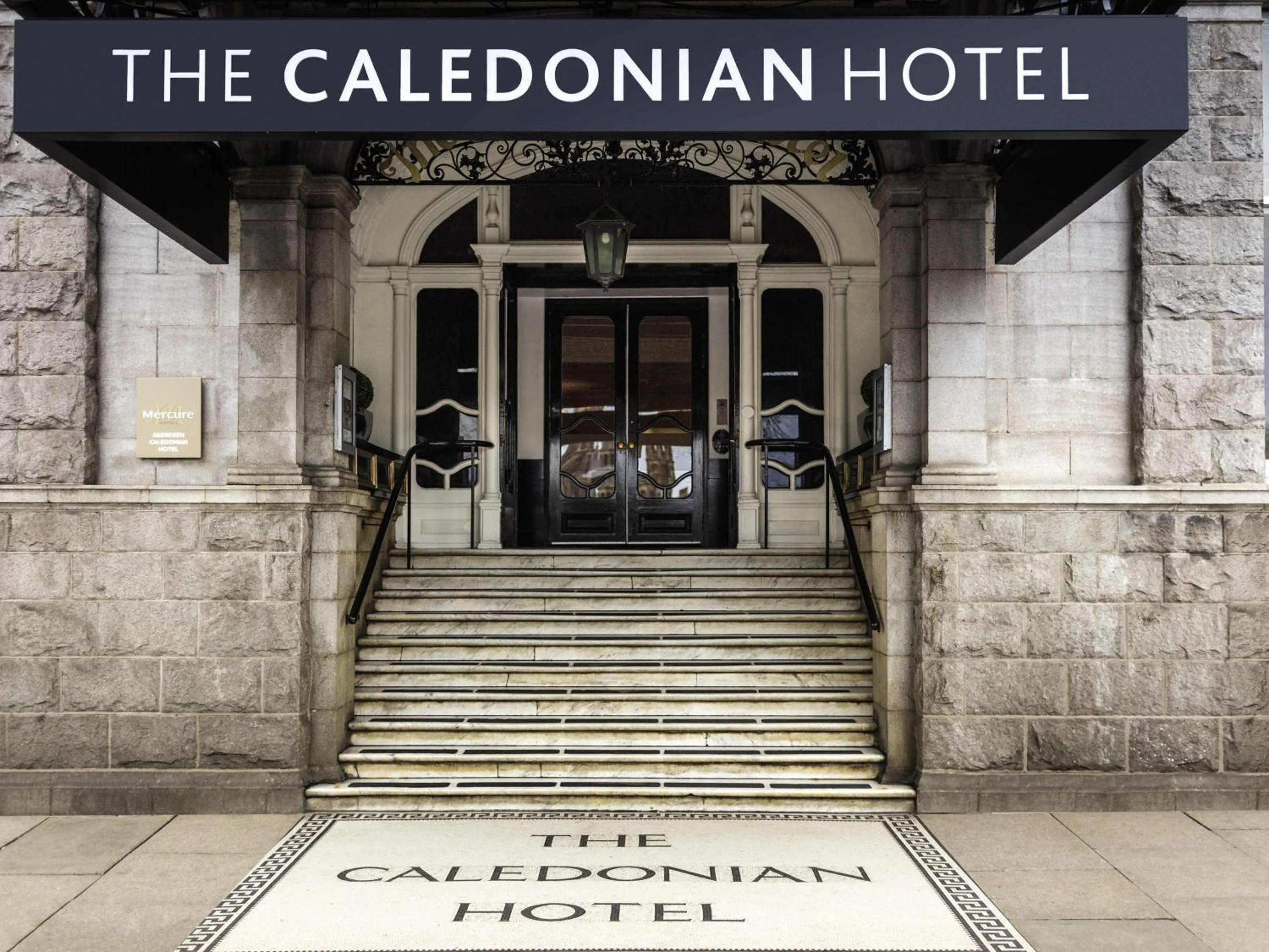 Property building in Mercure Aberdeen Caledonian Hotel