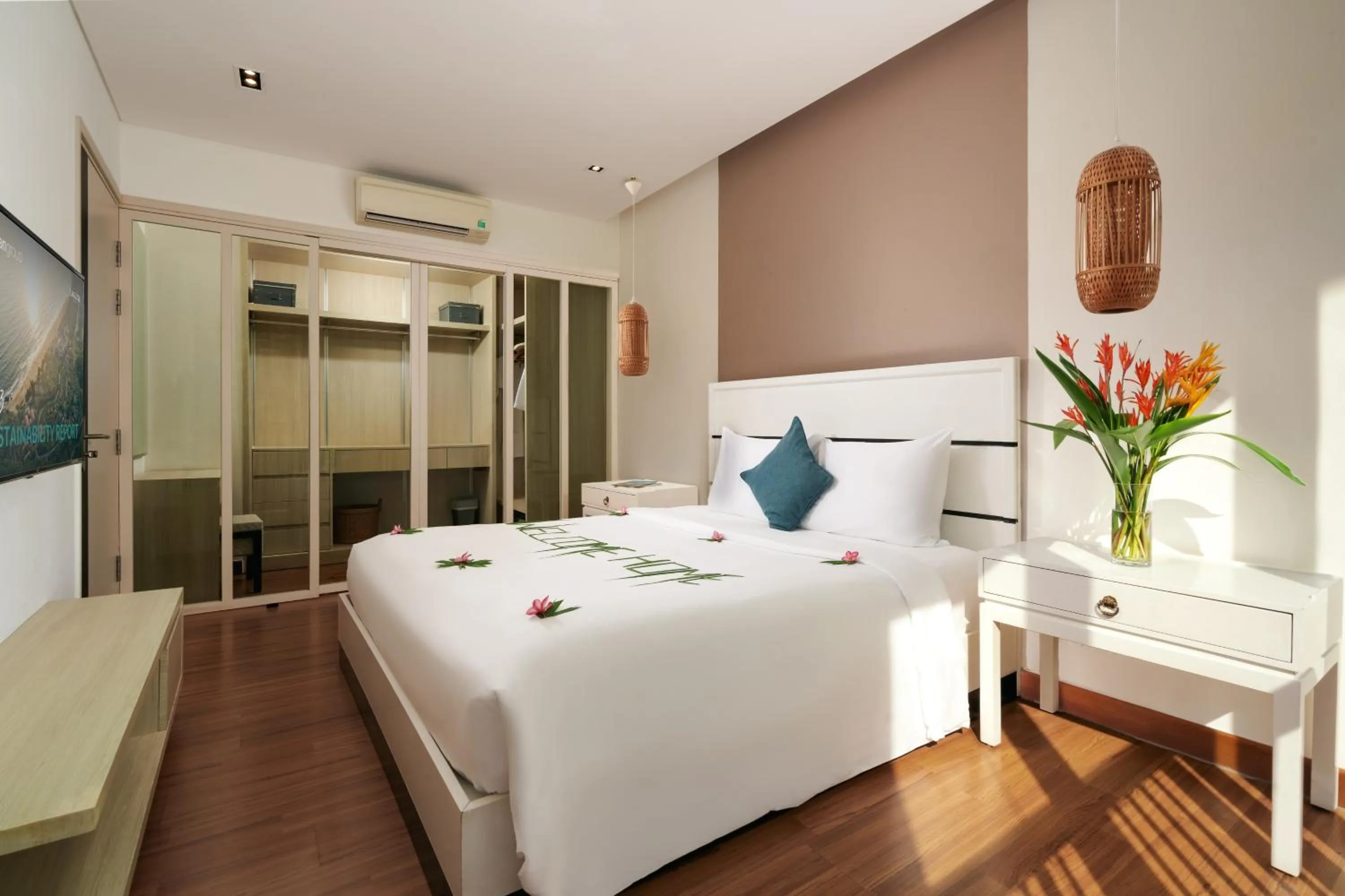 Bedroom, Bed in Laguna Parkside Lăng Cô