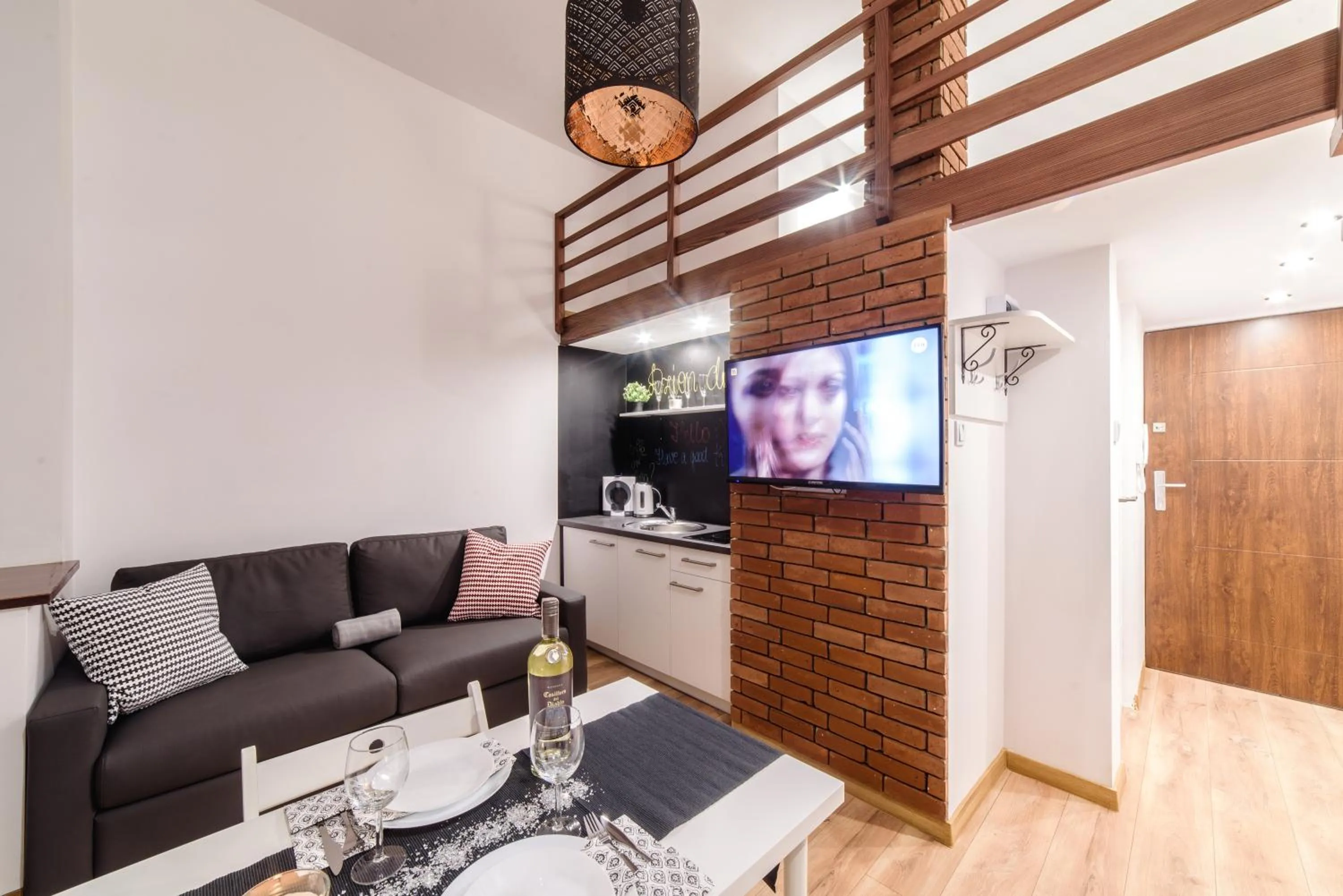 Photo of the whole room in 2 Nights Apartments - great location, right next to Main Rail and Bus Station, 10 min to Main Square by foot