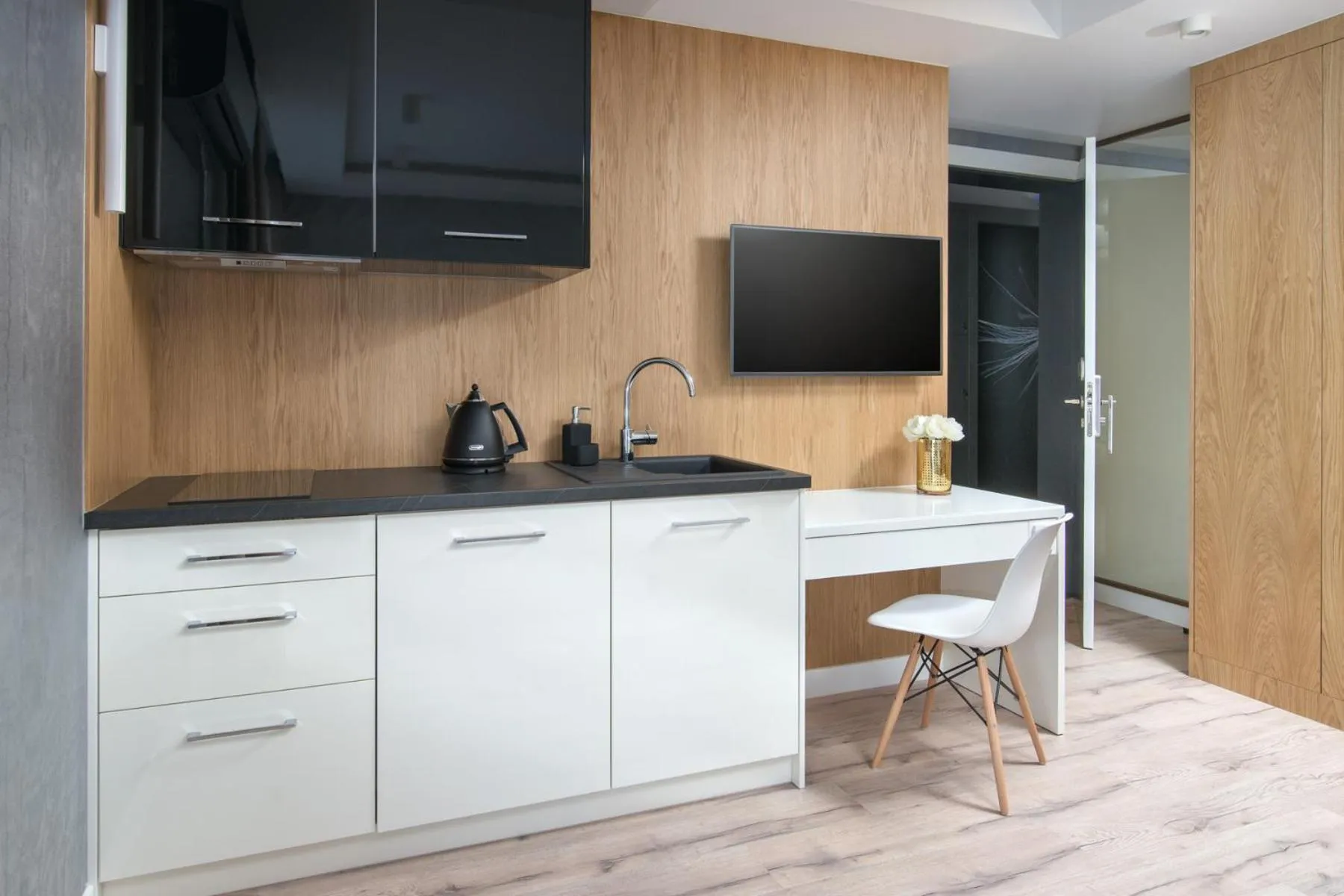 TV and multimedia in My Story Sopot Apartments