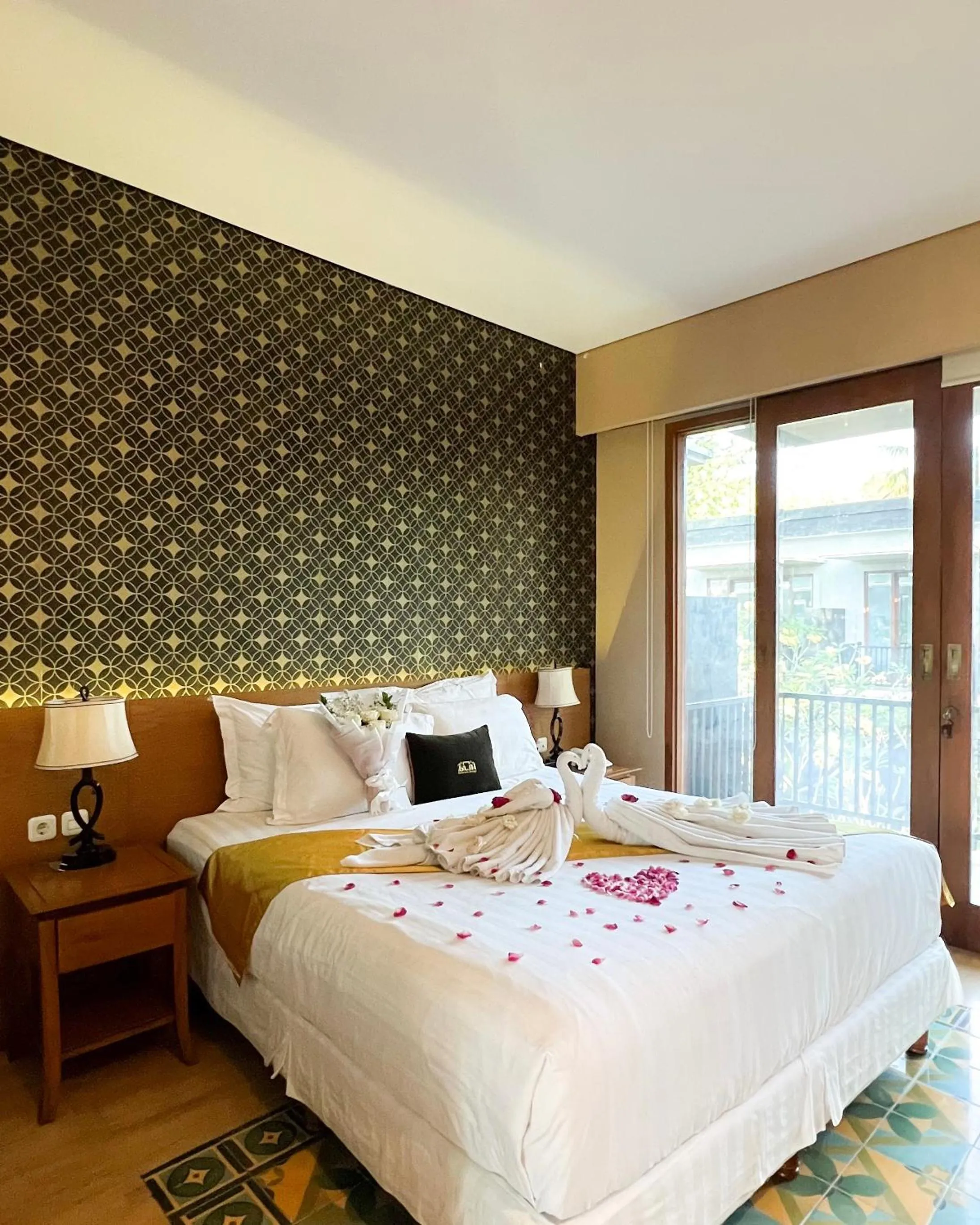 Honeymoon Package at Deluxe Room in Abhayagiri - Sumberwatu Heritage Resort