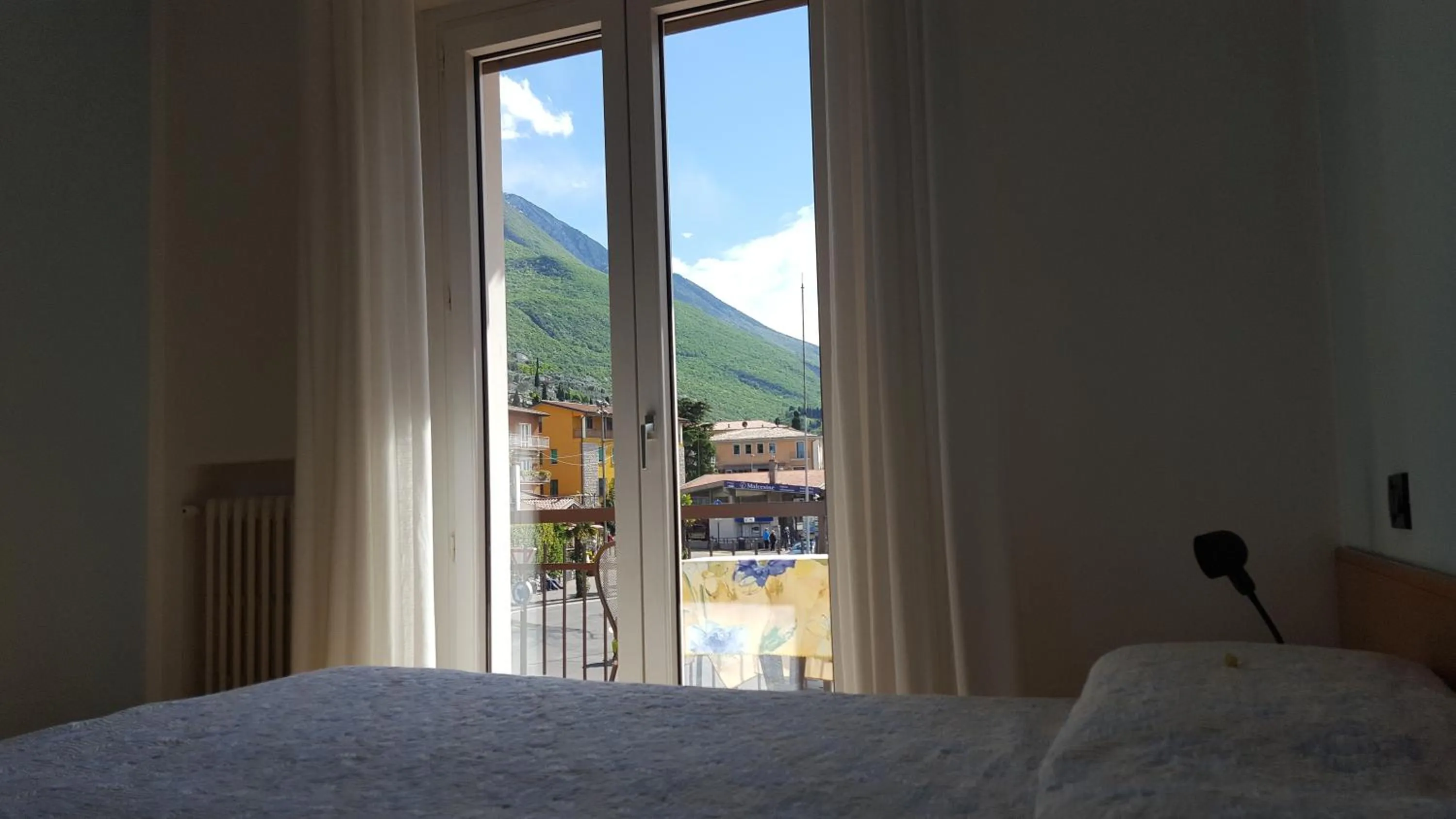 Bedroom, Bed in Hotel Firenze