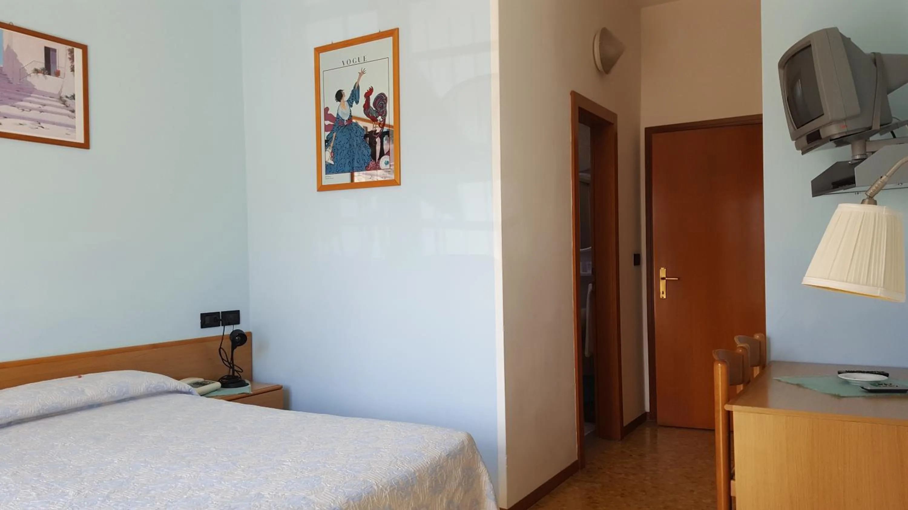 Bedroom, Bed in Hotel Firenze