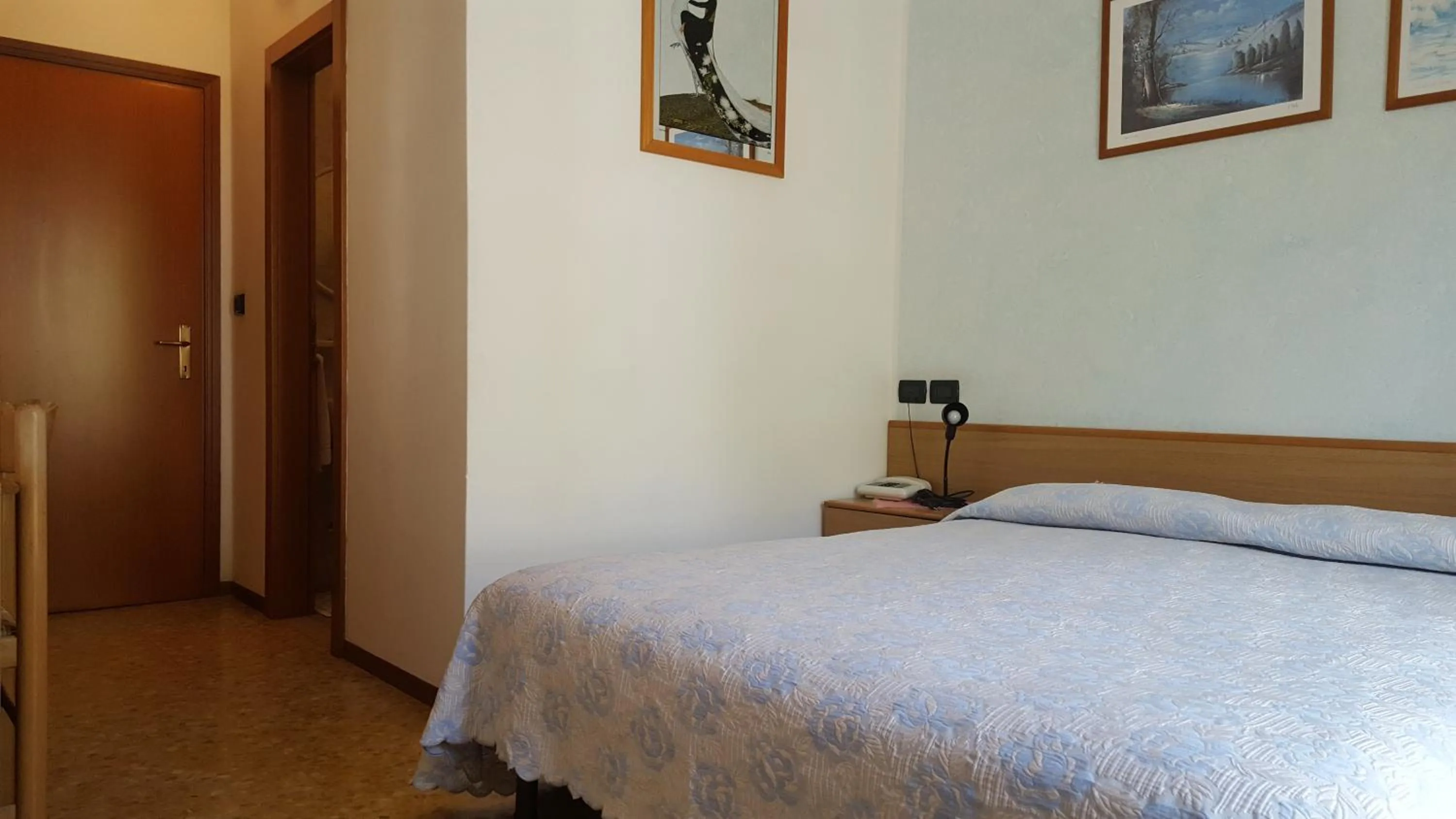 Bedroom, Bed in Hotel Firenze