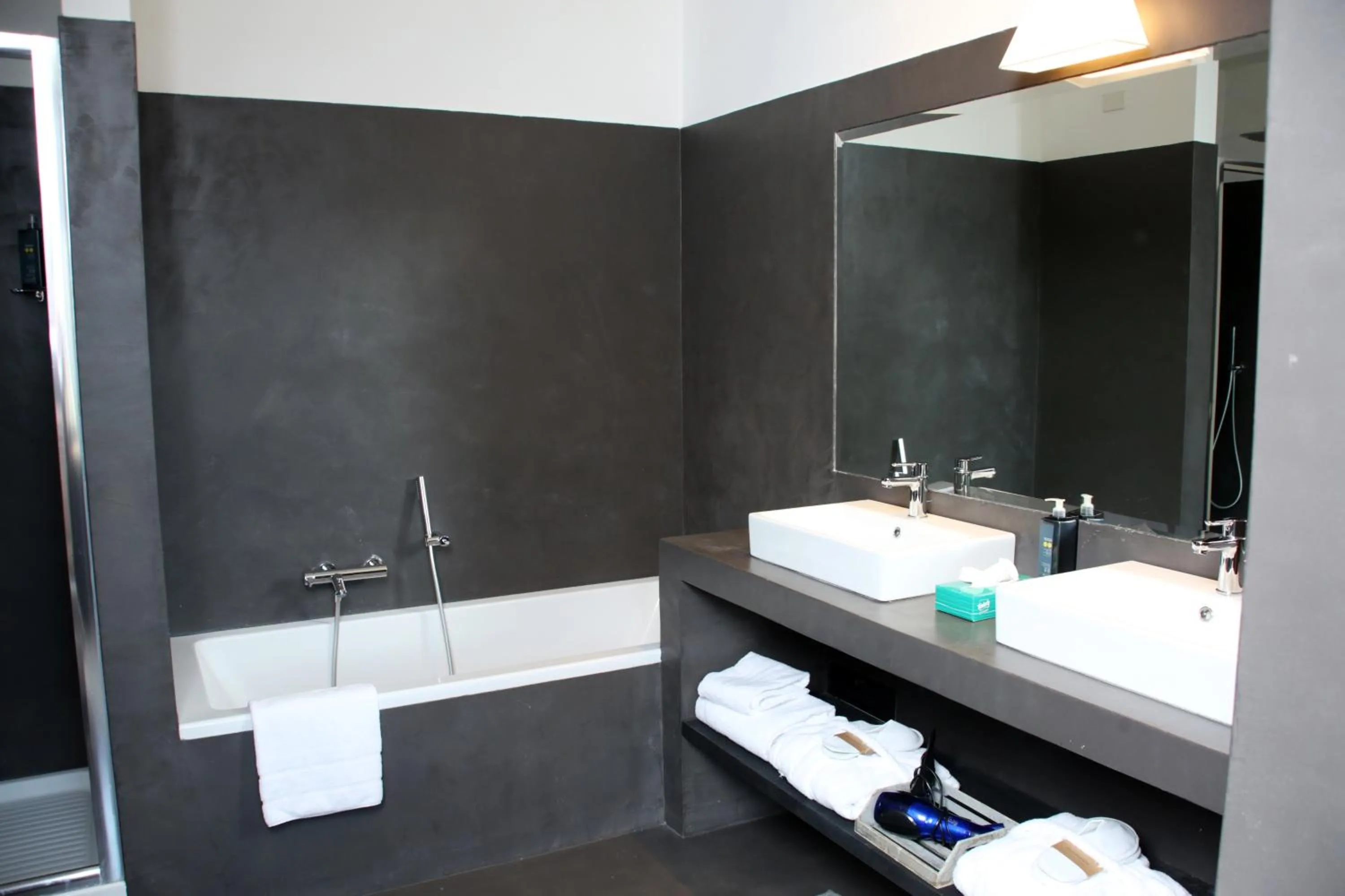 Bathroom in TH Roma - Carpegna Palace