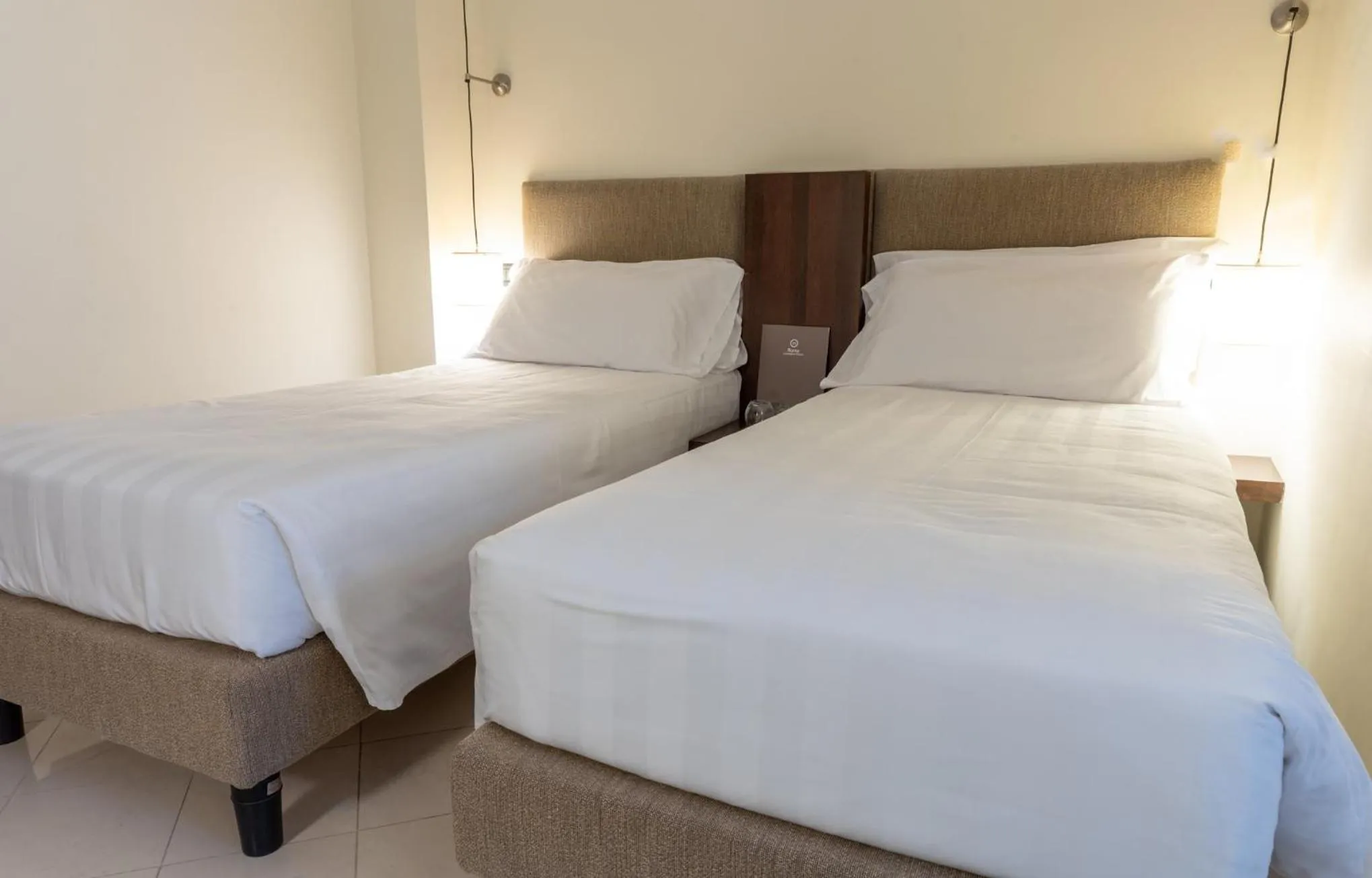 Bedroom, Bed in TH Roma - Carpegna Palace