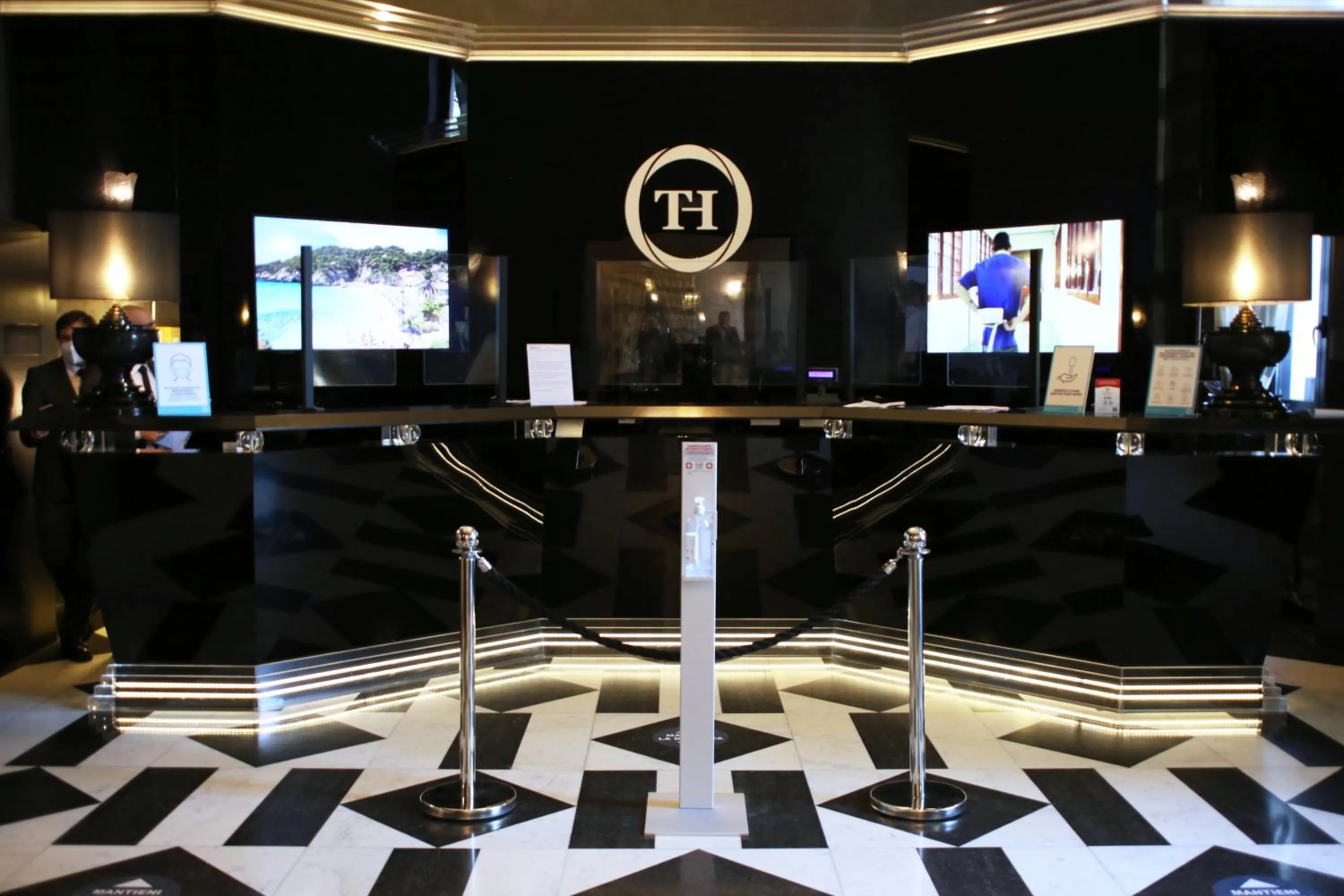 Lobby or reception in TH Roma - Carpegna Palace