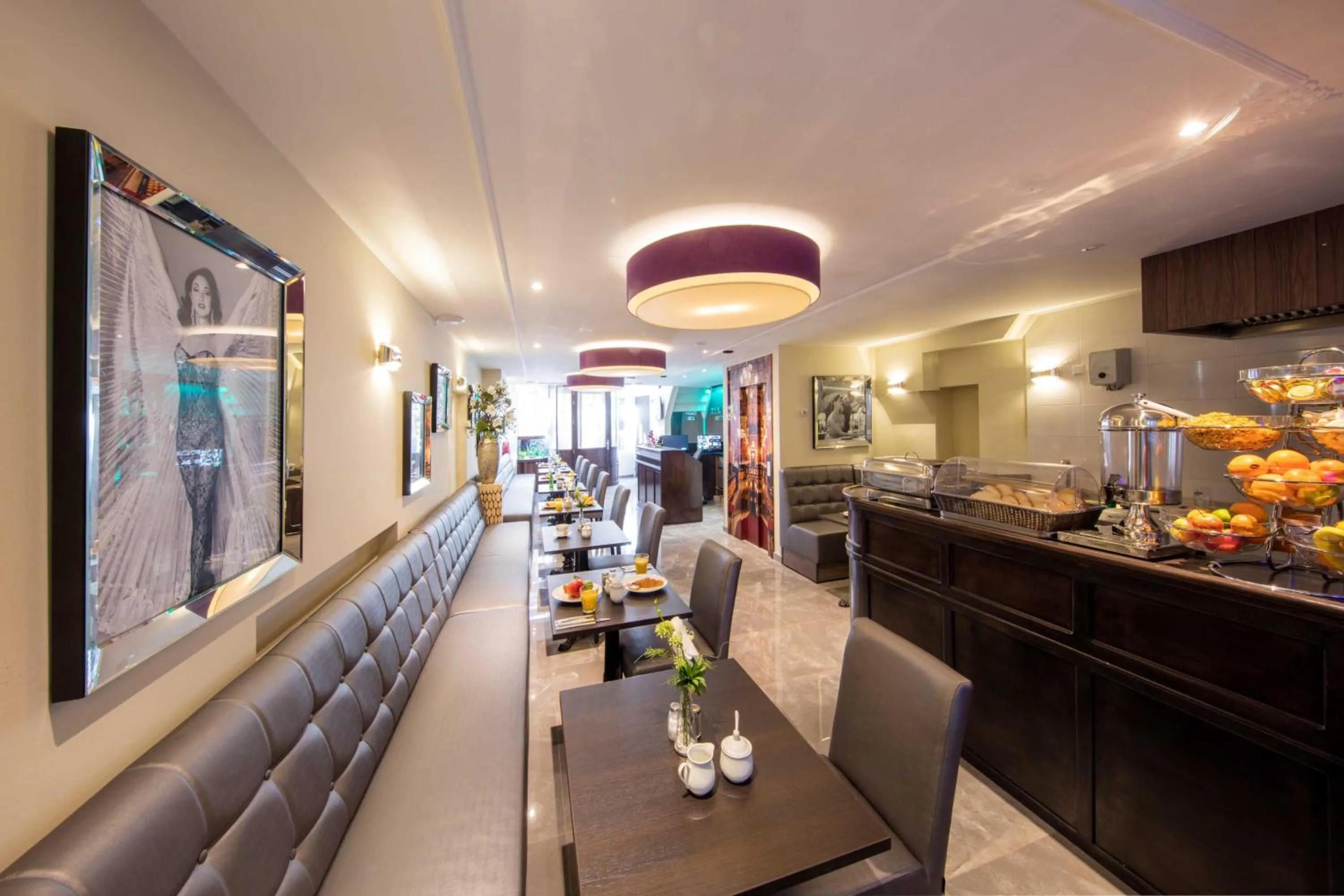 Restaurant/places to eat in Royal Plaza Hotel Amsterdam