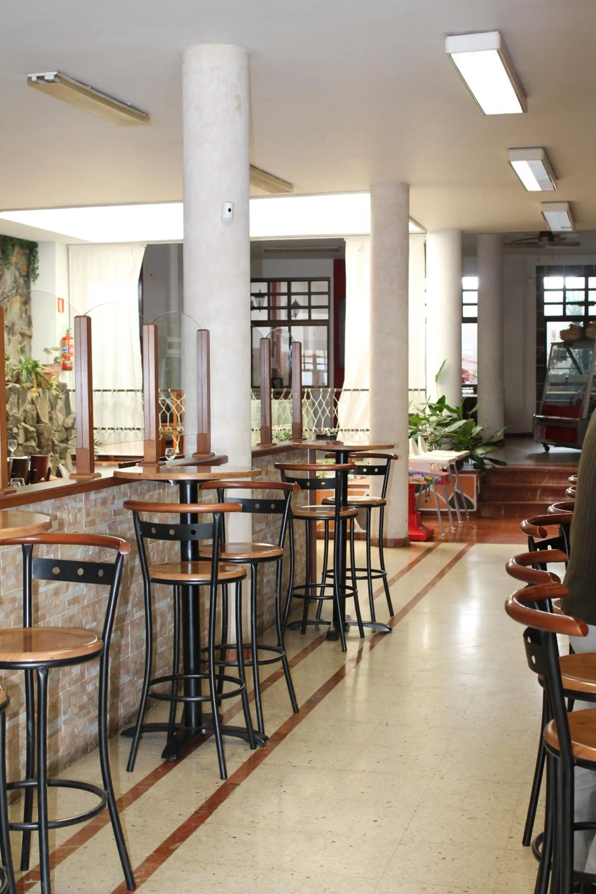 Restaurant/places to eat in Hotel el Pino