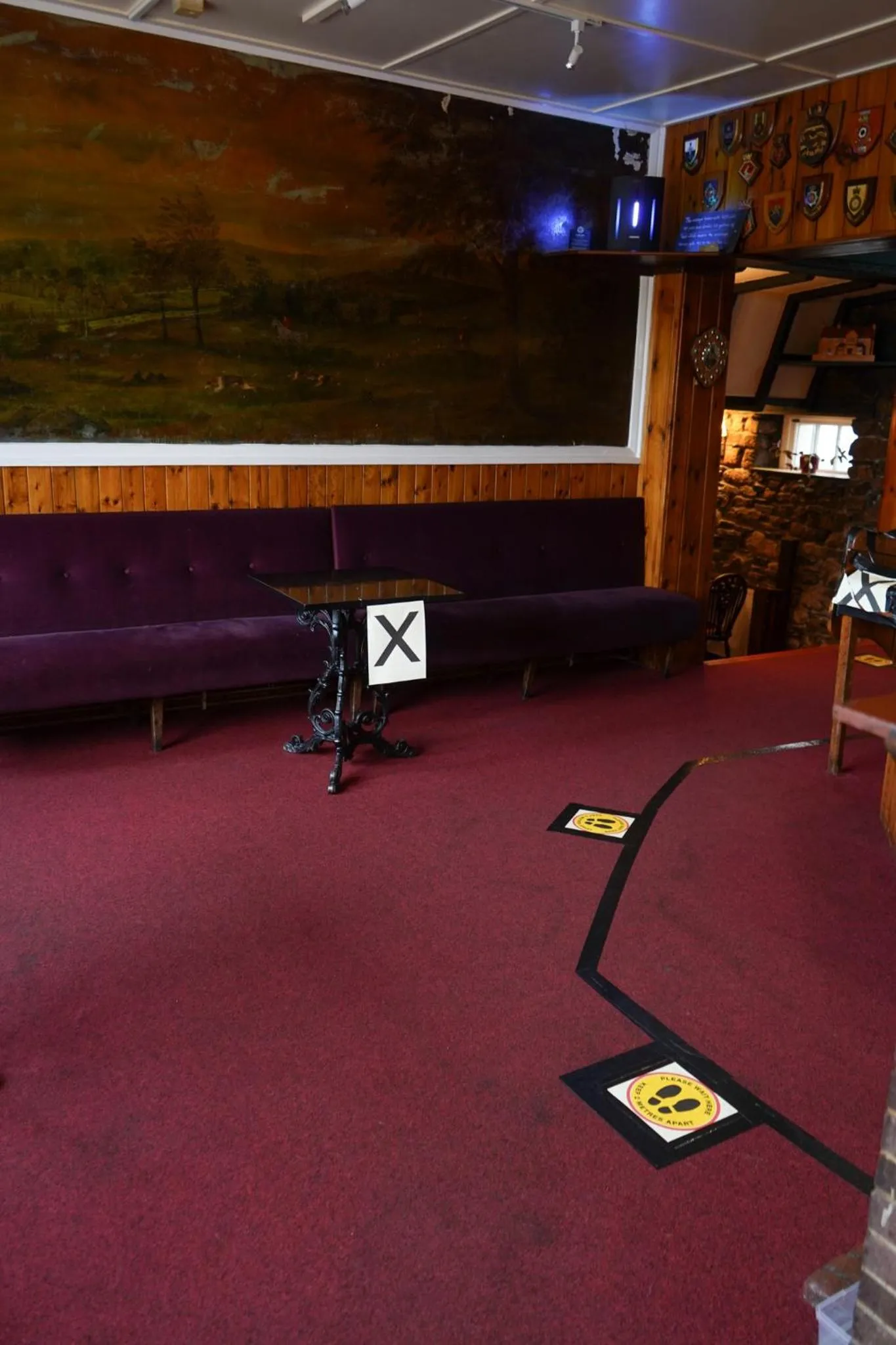 Lounge or bar in Fox & Hounds Hotel