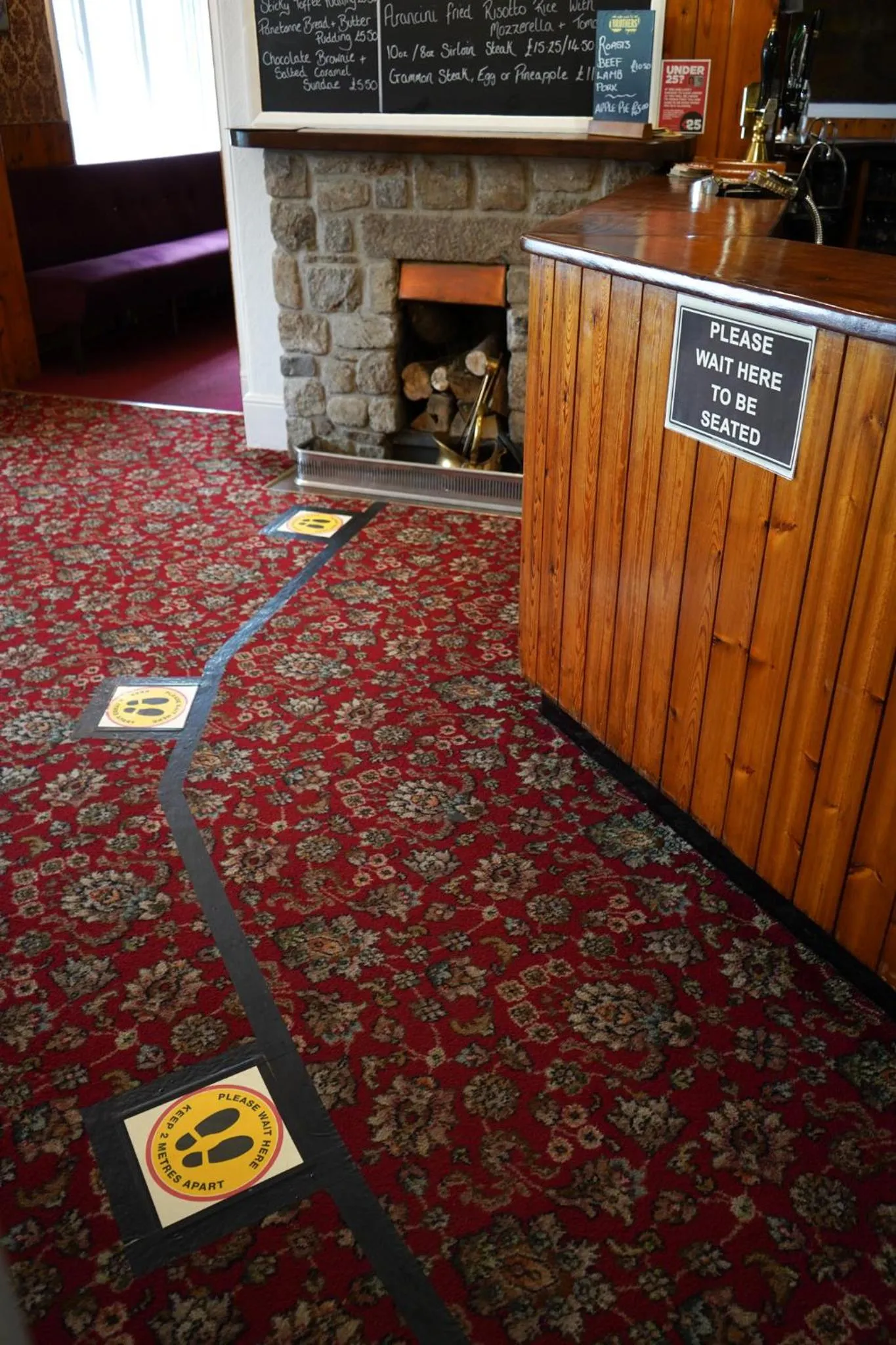 Lobby or reception in Fox & Hounds Hotel