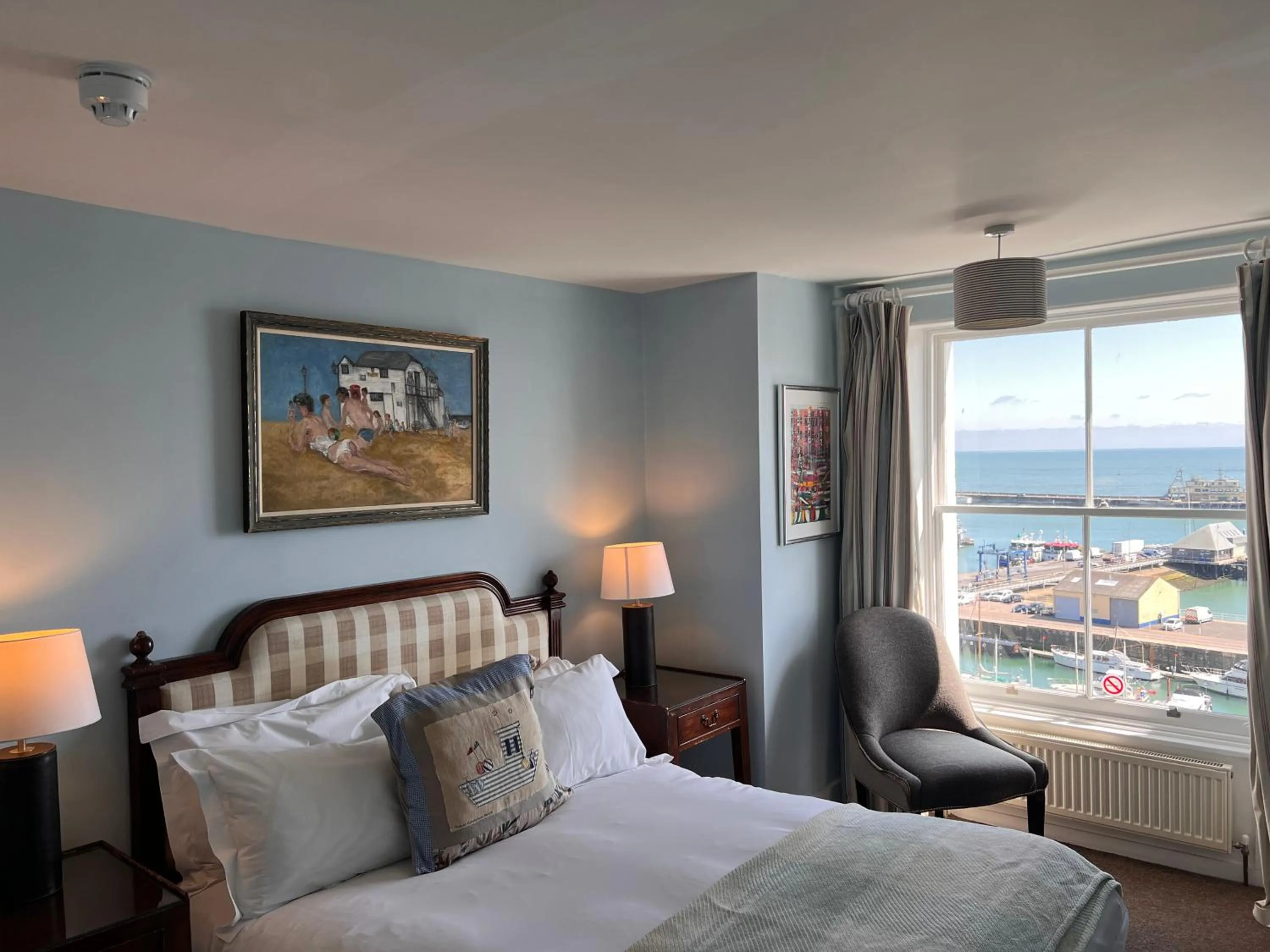 Bed in The Royal Harbour Hotel