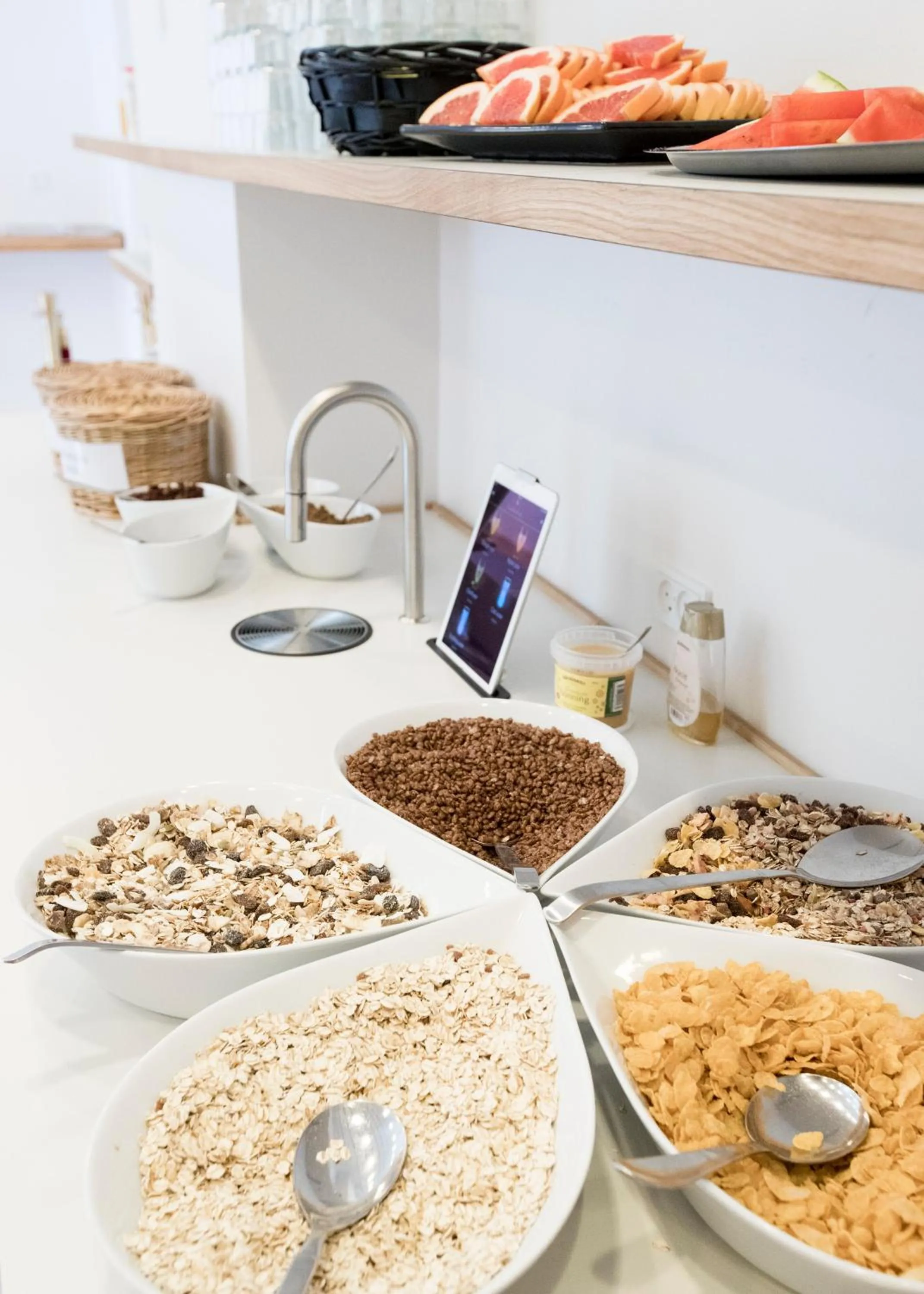 Restaurant/places to eat in Go Hotel Ansgar