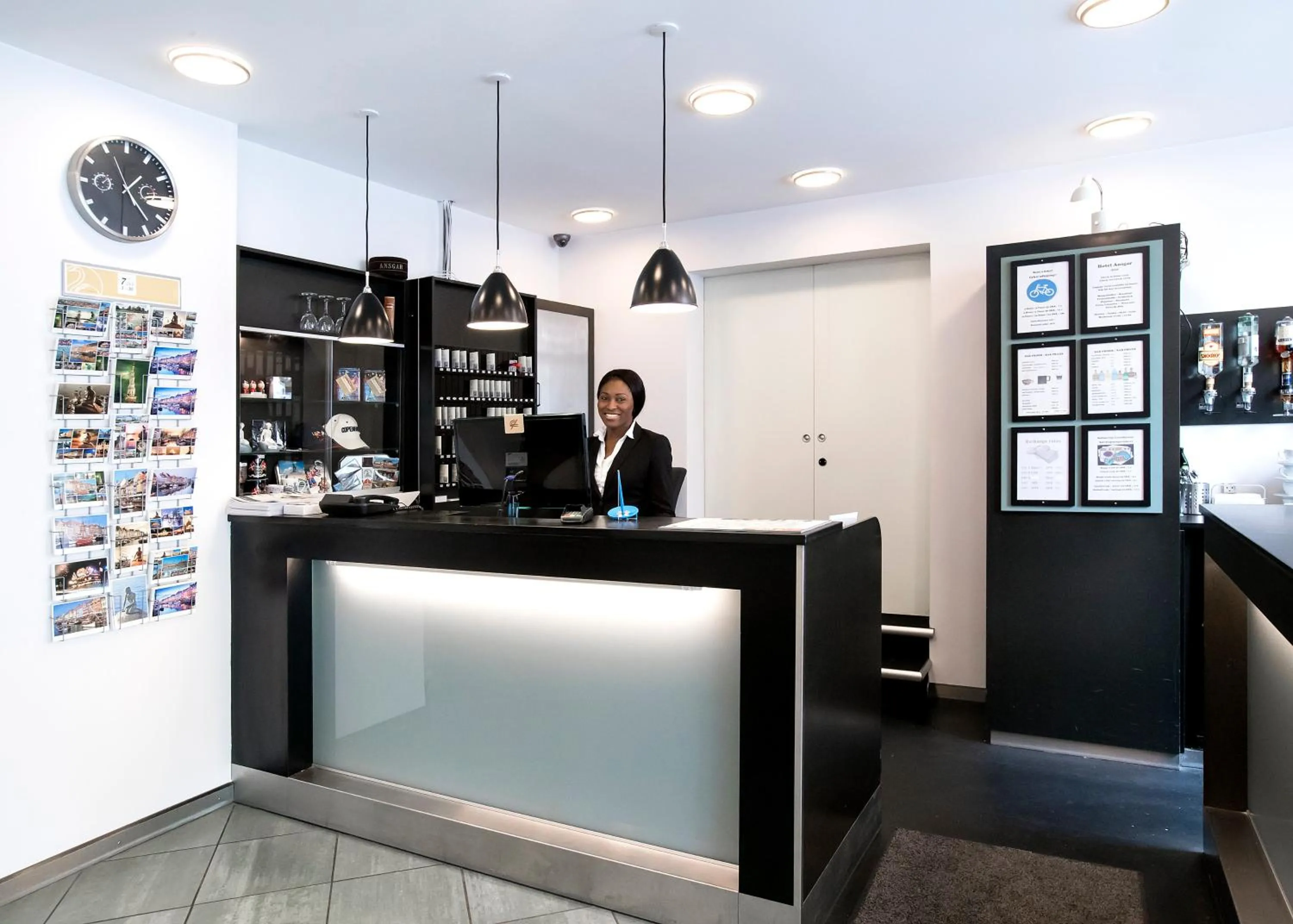 Lobby or reception in Go Hotel Ansgar