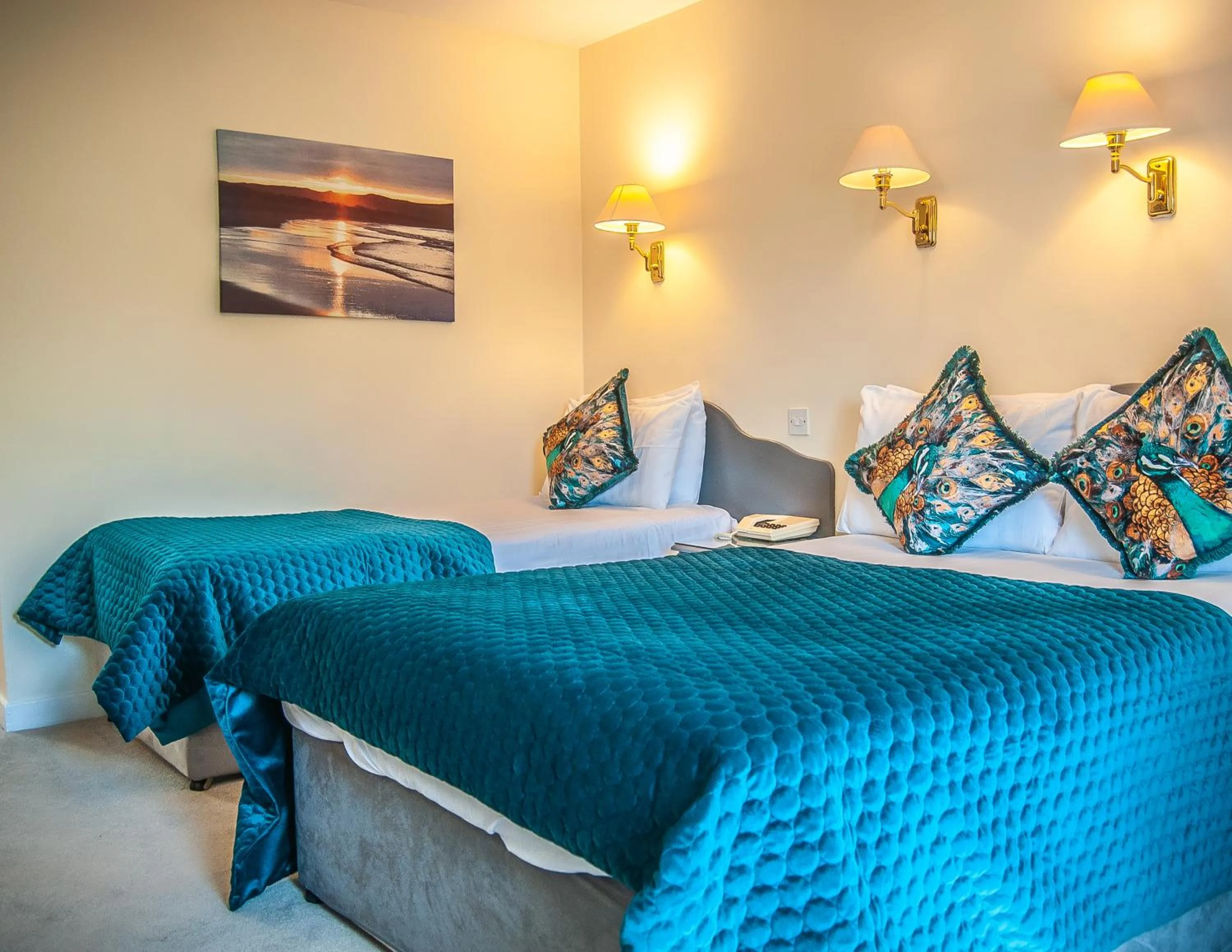 Bedroom, Bed in Arnolds Hotel